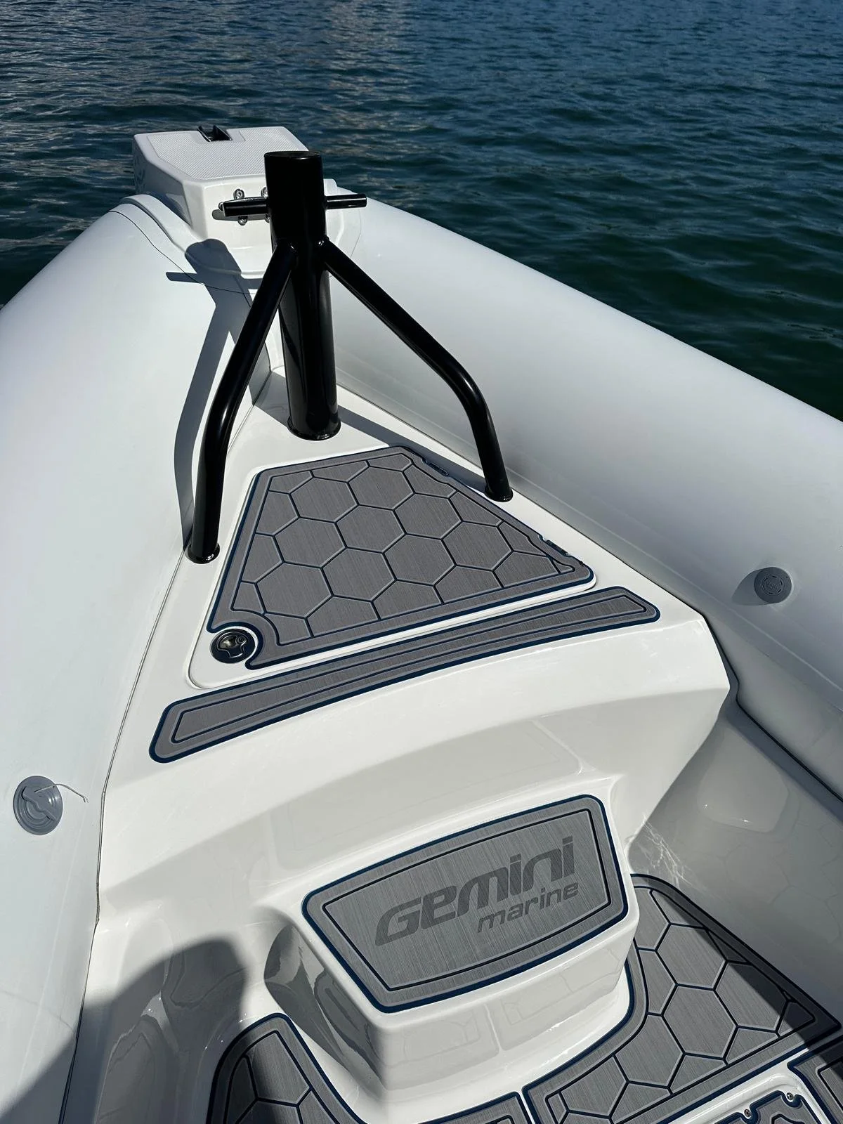 Waverider 880 — Gemini Marine