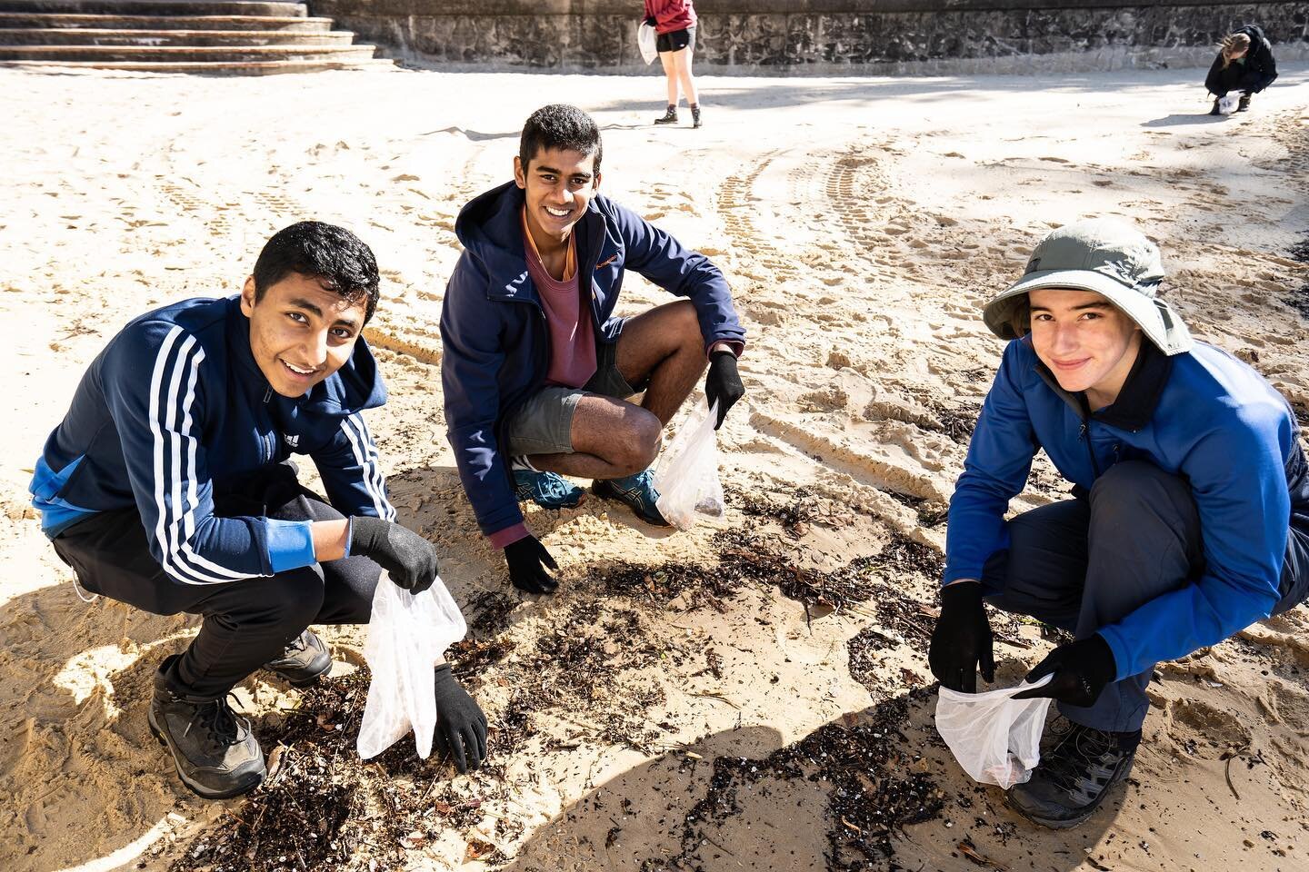 Our Duke of Ed Program was off to a great start this morning with a Beach Cleanup and Reshaping Waste Workshop at Manly Cove! 🧤🪣♻️🌏🤩

Our biggest categories of litter found today were :
🚧⚙️ Construction items and 
🔎🔵 Microplastic fragments 

D