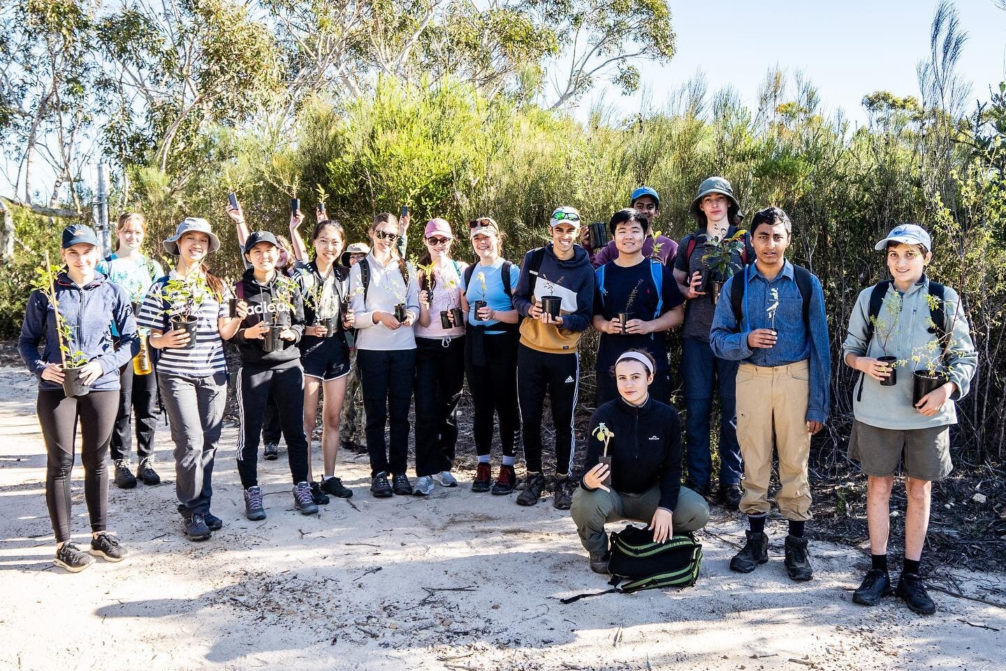 Day 3 of our Duke of Ed was all about connecting to self and Country. ✨🫶🏼🧘

We had the privilege of working with Neville from @bush_to_bowl who not only shared his wealth of knowledge about the bush, native foods &amp; wildlife; but facilitated a 