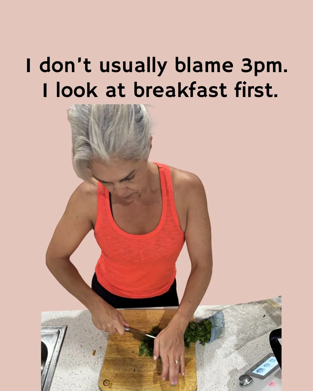 That 3pm dip usually has a morning story.

I often notice that the afternoon tells me something about the morning.

When someone describes that familiar 3.pm dip in energy, difficulty concentrating or a strong pull toward caffeine or something sweet,