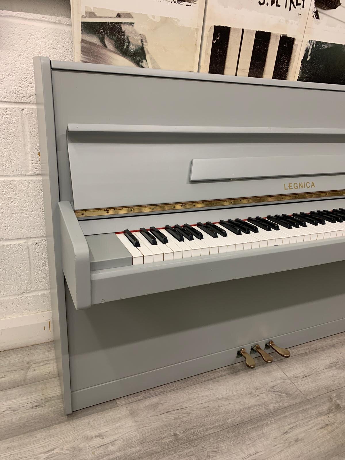 Painted piano Manor House Grey