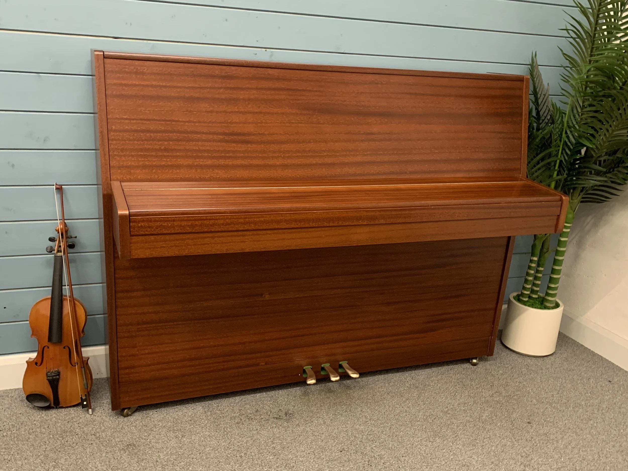 Mahogany Fazer Upright Piano