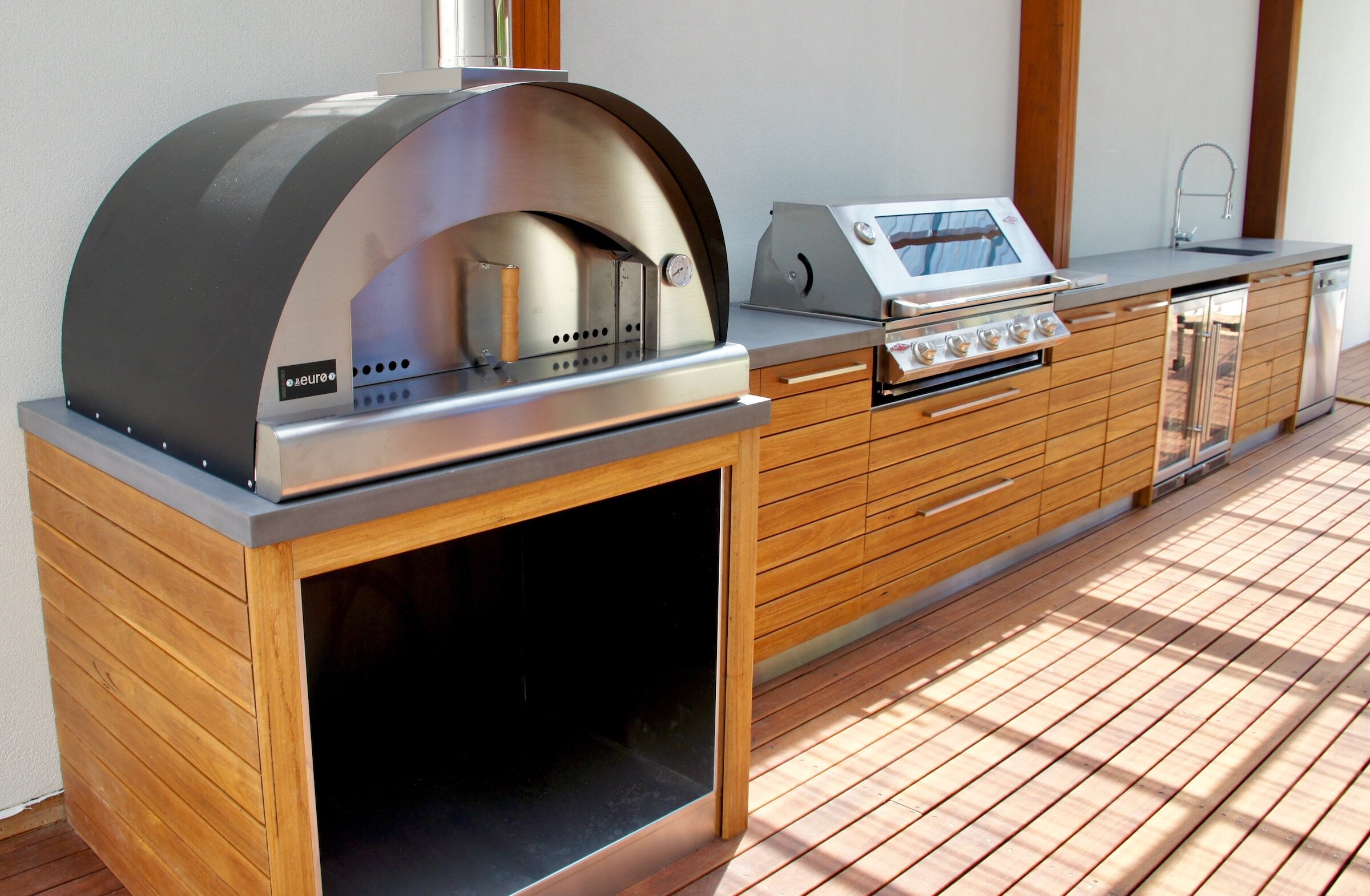 Adelaide Outdoor Kitchens - Tranmere 02.jpg