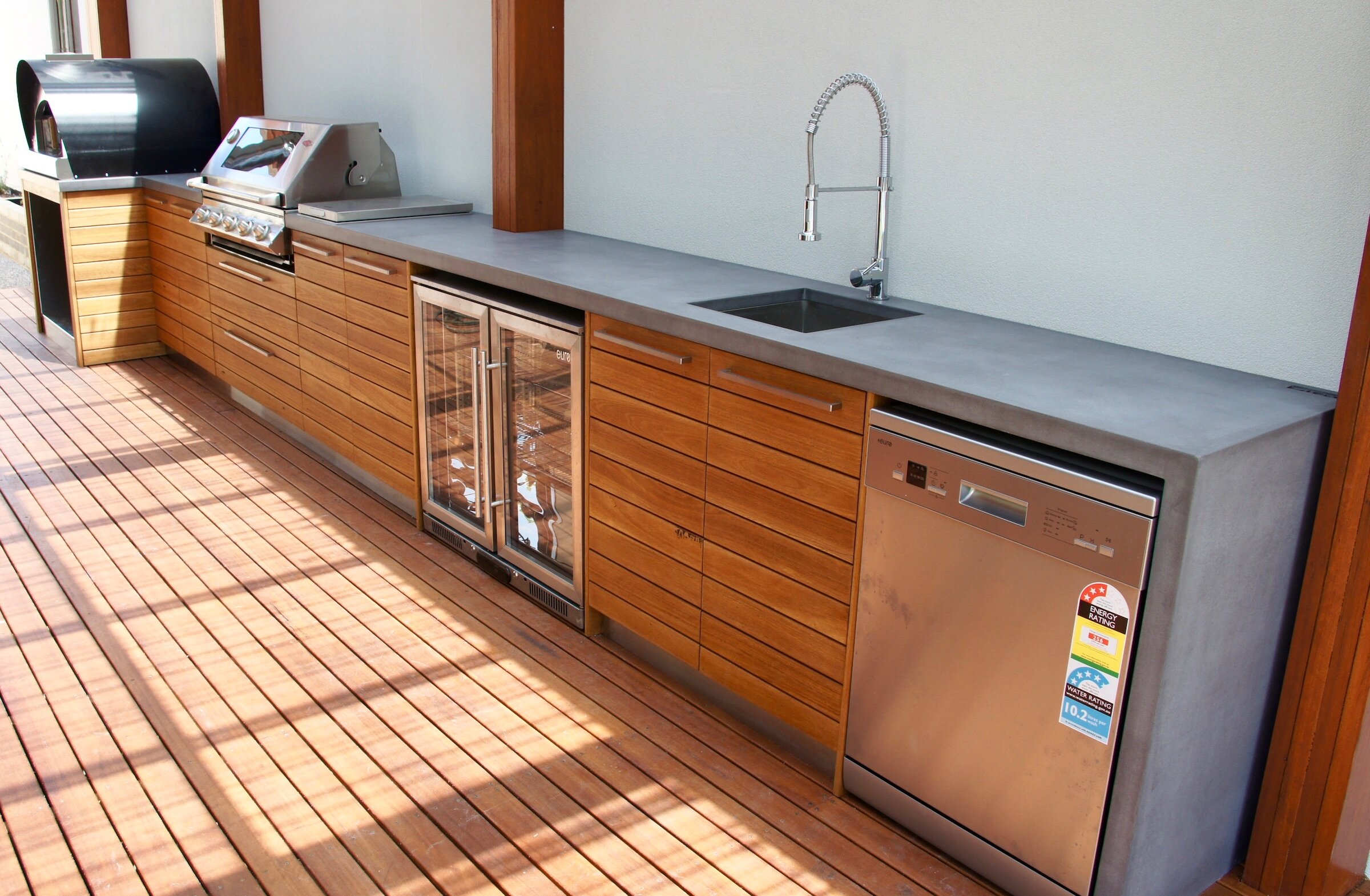 Adelaide Outdoor Kitchens - Tranmere 01.jpg