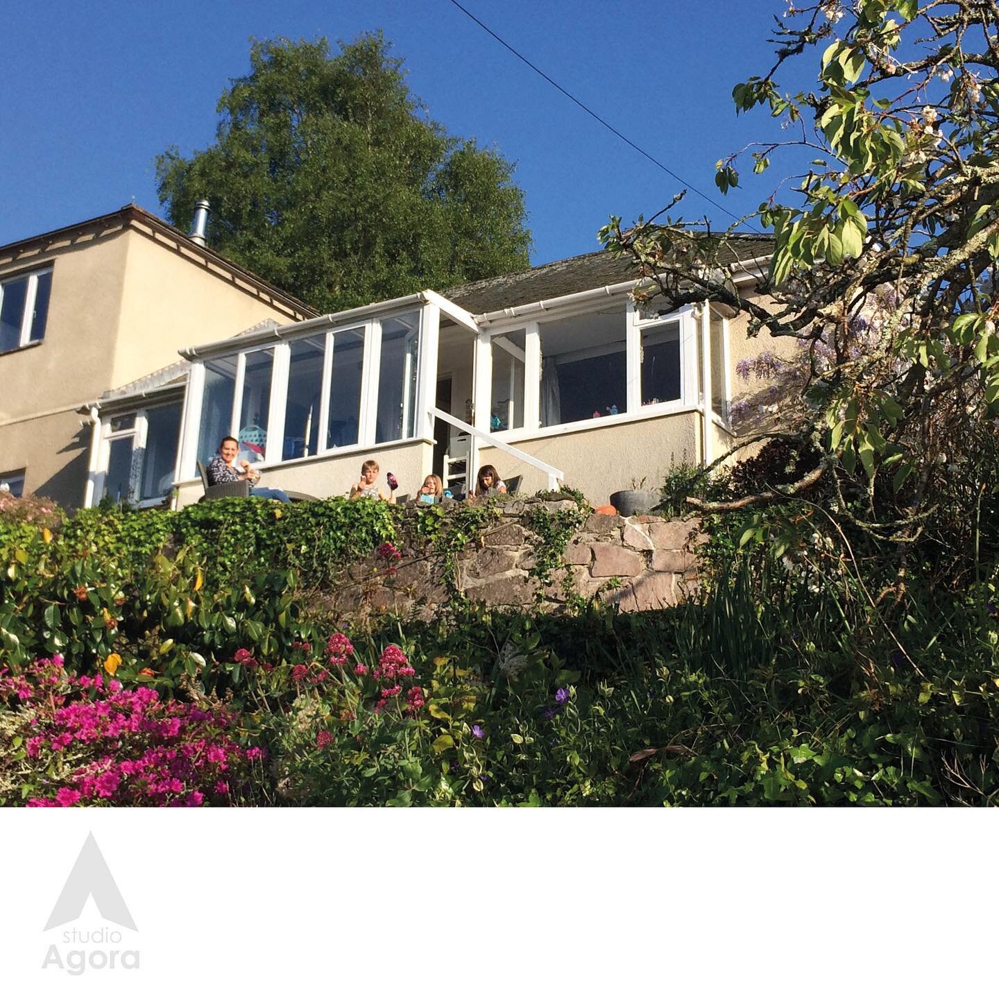 For those who are interested, here is a before and after of Agora House in Noss Mayo. There&rsquo;s a couple of snaps of the atrium too! #contemporaryhome #architecture #refurb #homeextension