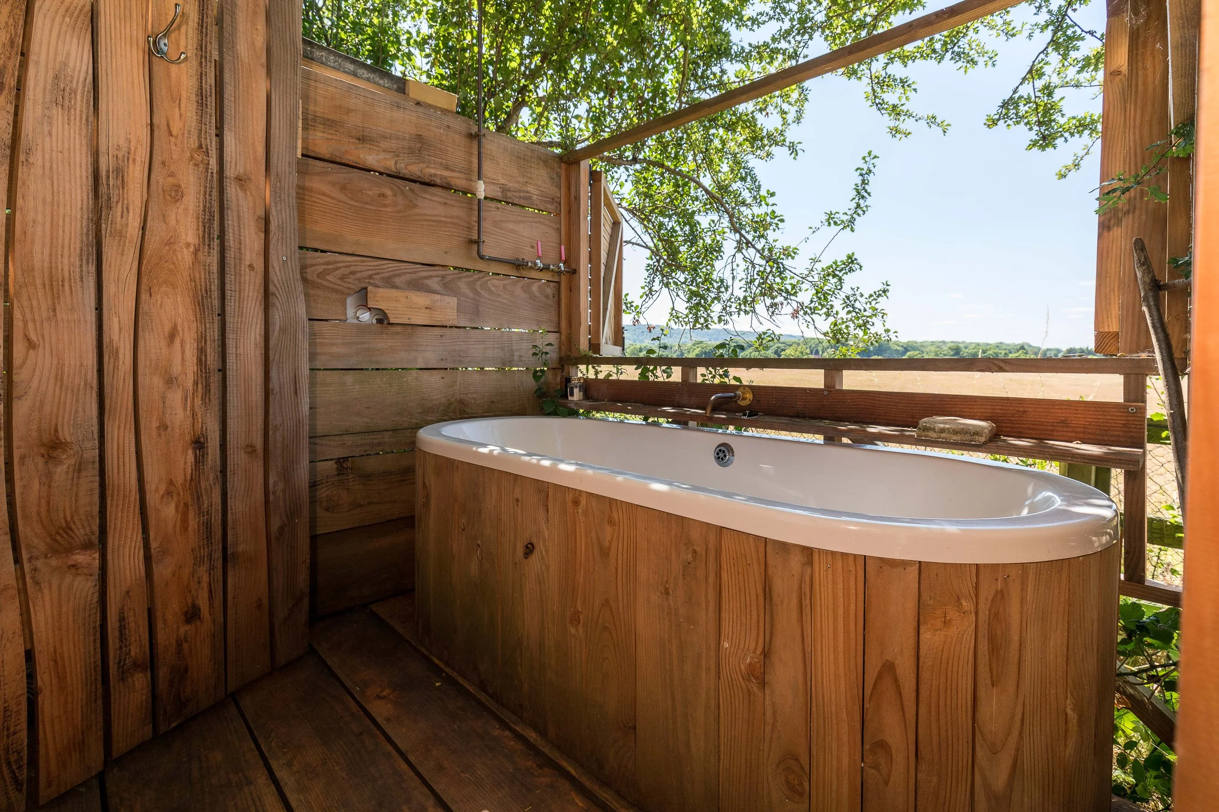 Wood Cabin | West Sussex | Private outdoor bath — Westerlands