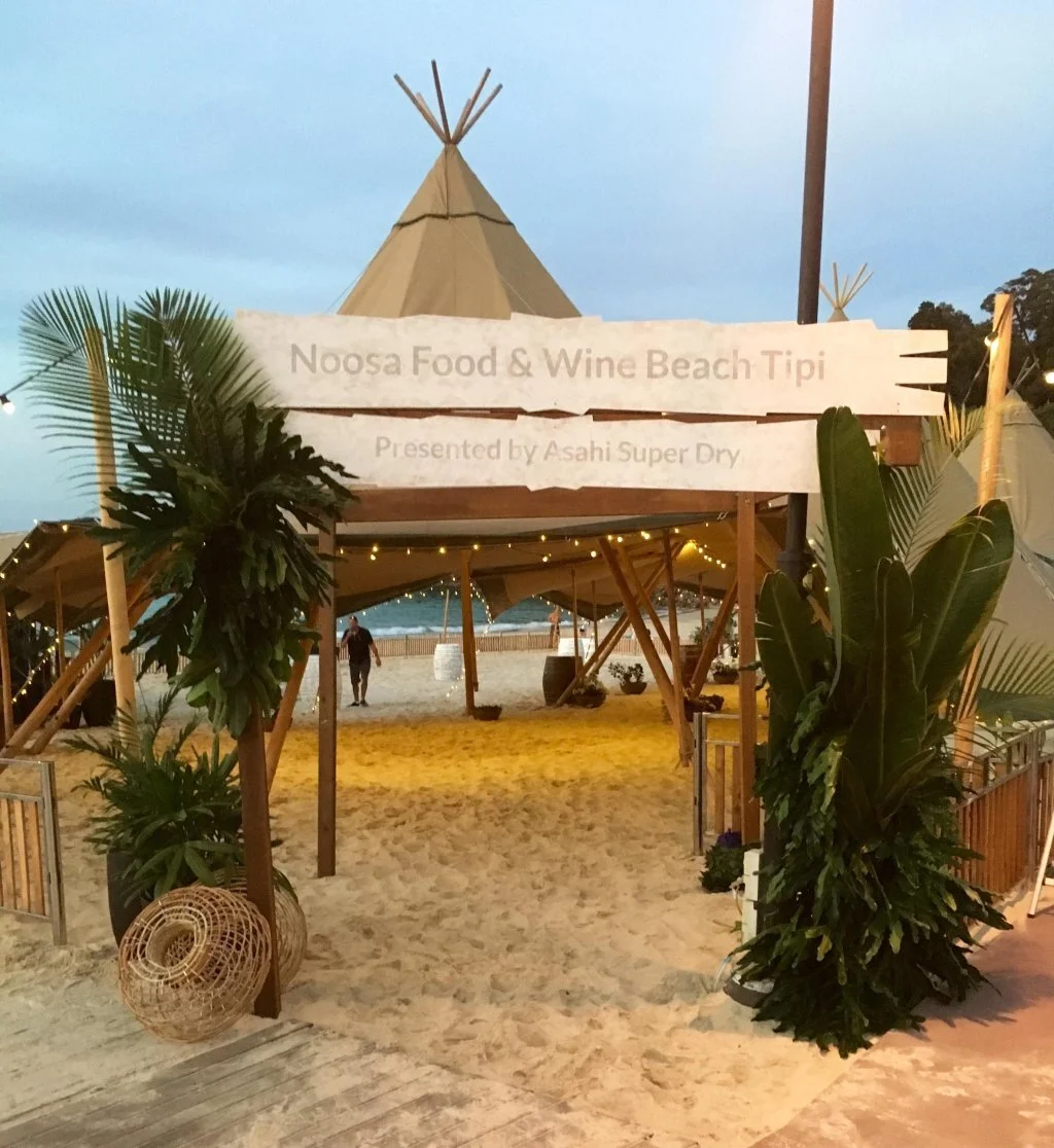 Outdoor events management ideas and dressings.