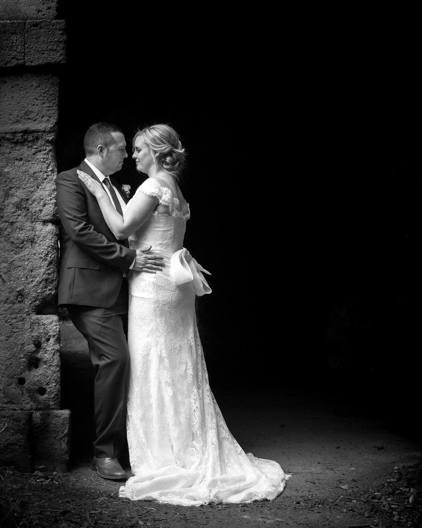 Sometimes it&rsquo;s the places you don&rsquo;t think of that can make a great picture&hellip; this was taken under a bridge! 

.
.
#weddingsinbath #bathwedding #weddingphotography #weddinginspiration #bridetobe #groom