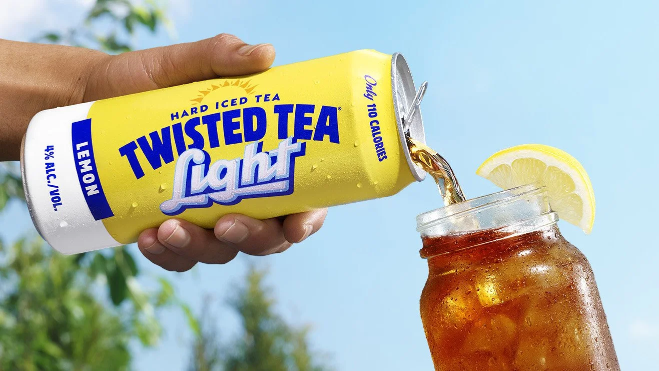 Twisted_Tea_SUMMER_24_24oz_Light_Pour_v1-C-LR.jpg