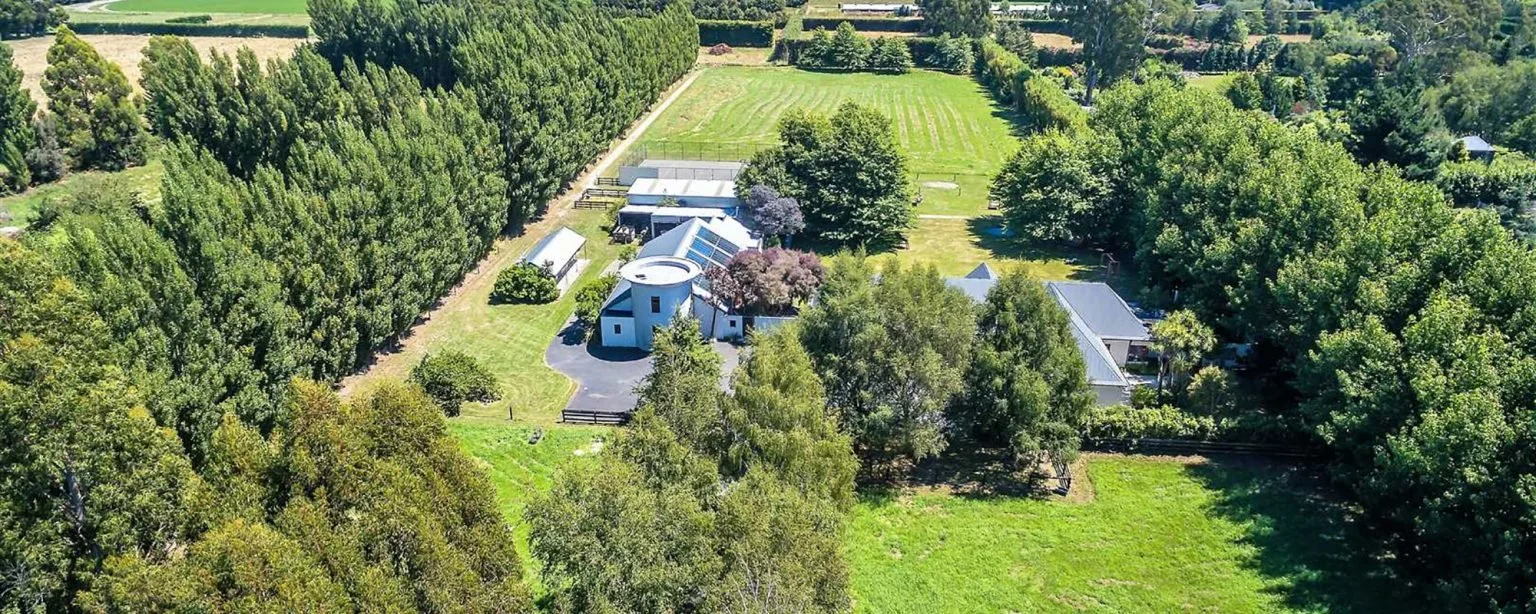 bond-estate-aerial-view-1536x614.jpg