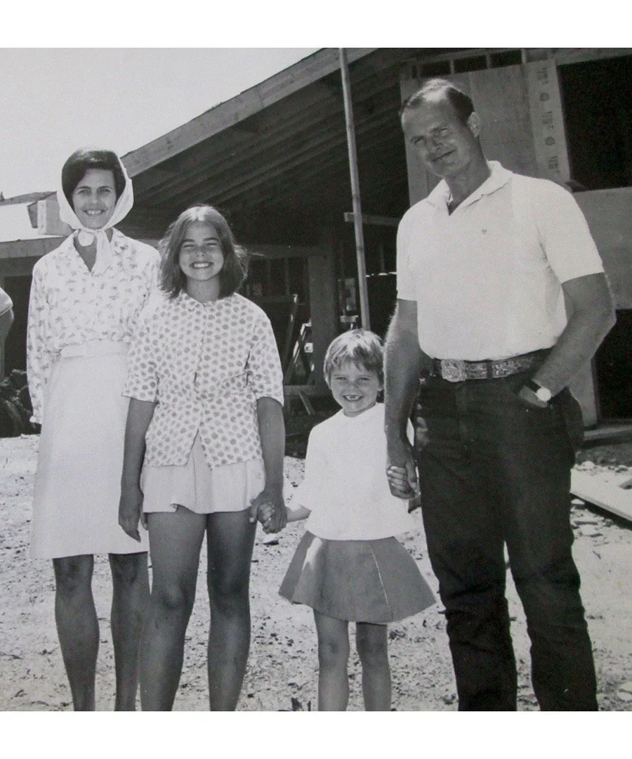 Mariel Hemingway and her disengaged Parents