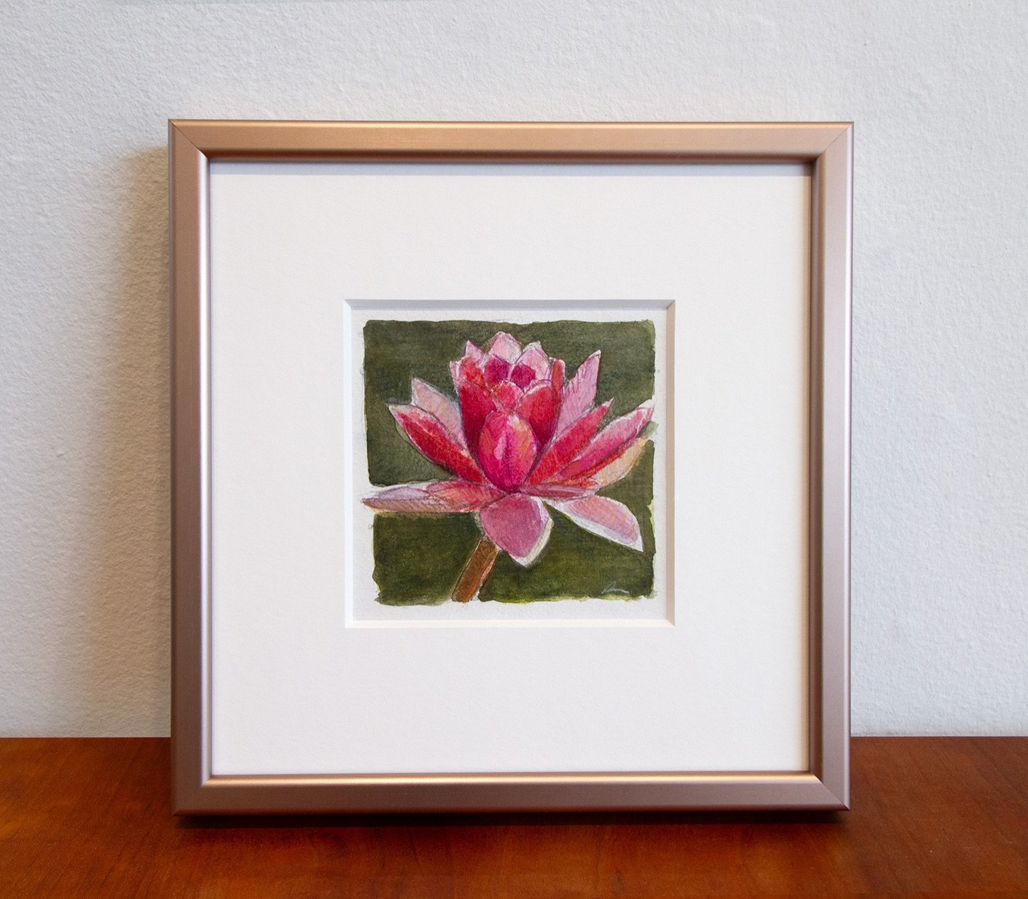 Another beautifully considered frame by Concept Gallery. A soft blush tone paired with an 8-ply mat, lending a soft glow to this delicate lotus. 

Next stop, Boston. 

Ty @conceptartgallery 💞