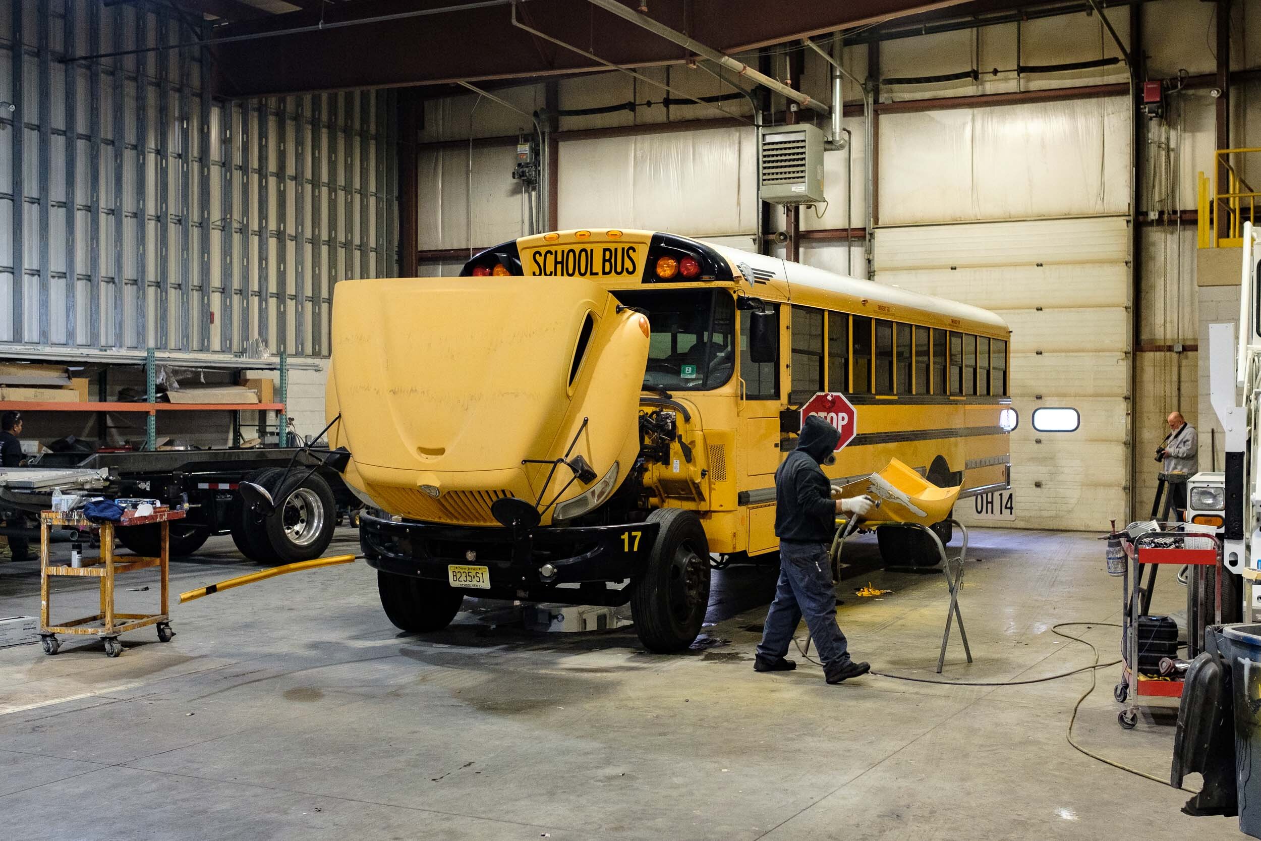 Five Things To Consider When Choosing A School Bus Collision Repair