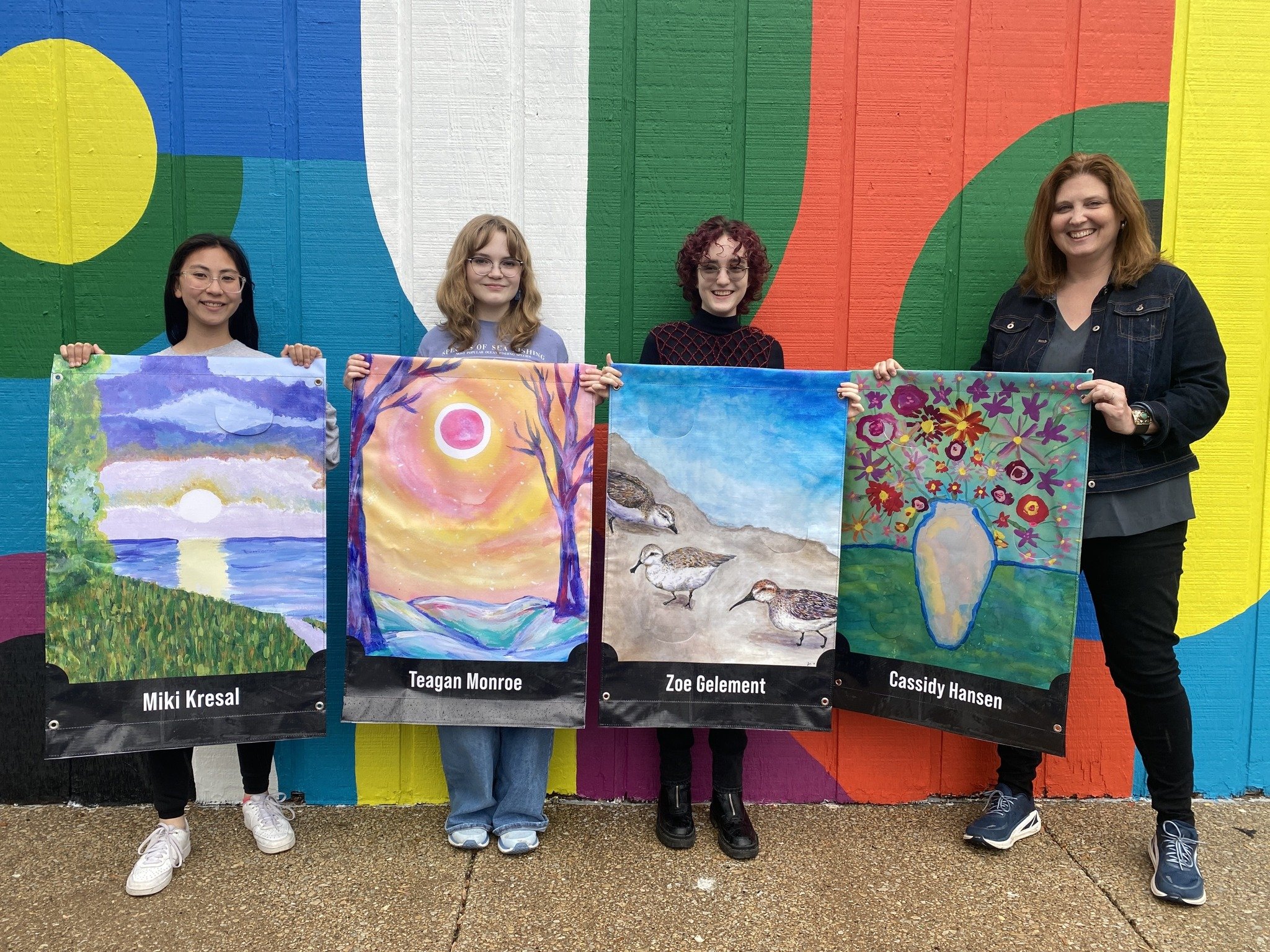 Banner day for CAC young artists! ❤

Four young artists from CAC had their artwork chosen for the new downtown Chesterton banners. Miki Kresal, Teagan Monroe, Zoe Gelement, and Cassidy Hansen (not pictured) here with CAC Instructor, Jennifer Aitchiso