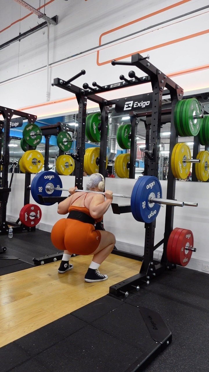 Sometimes in life, we find ourselves getting lost in our own thoughts when something feels off. It’s those moments that have the potential to hold us back and prevent us from moving forward. Today was one of those days for me, as my 80kg squats