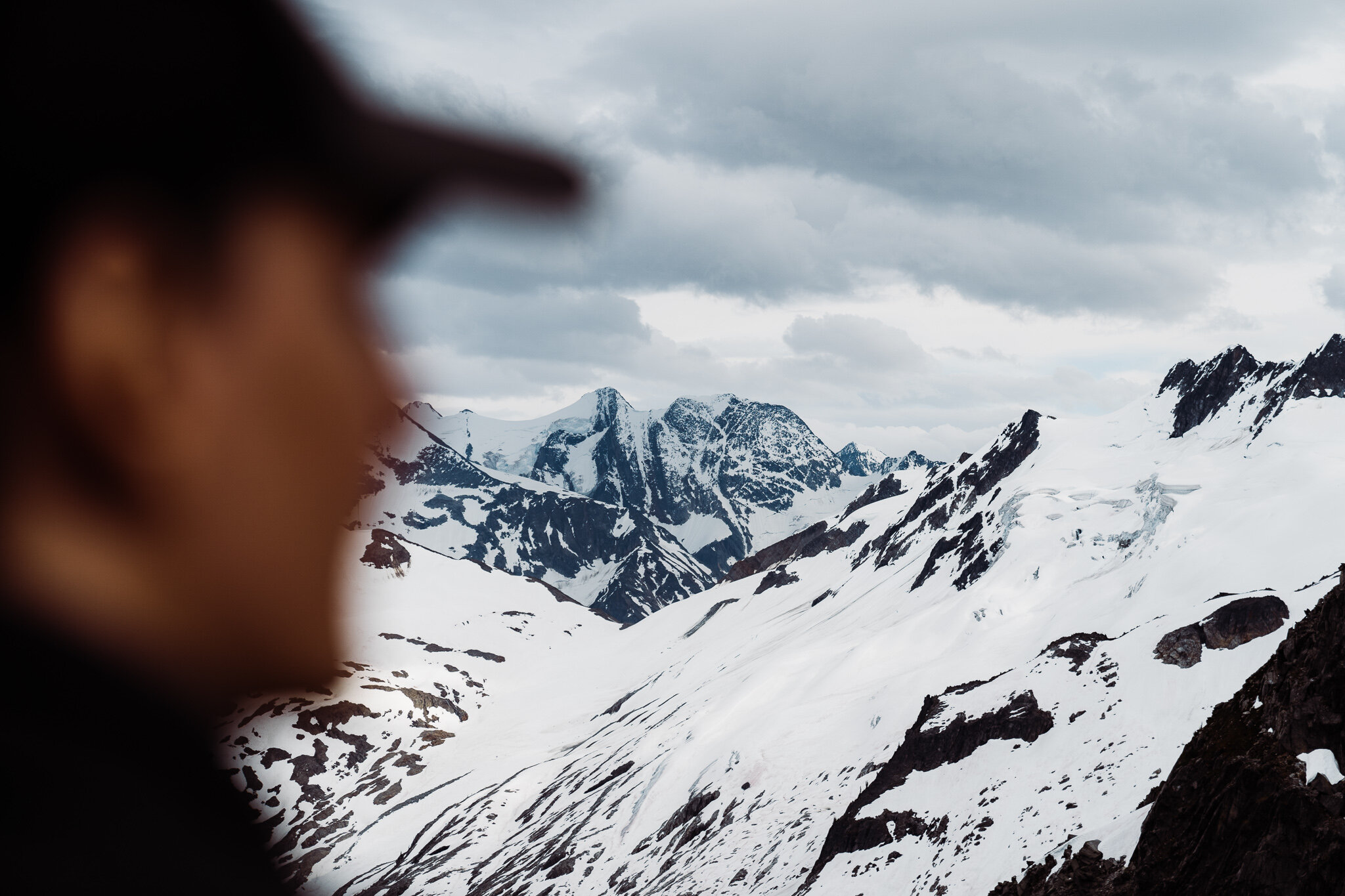 alexmj on the go Abbott Ridge Trail sommet alex floue.jpg