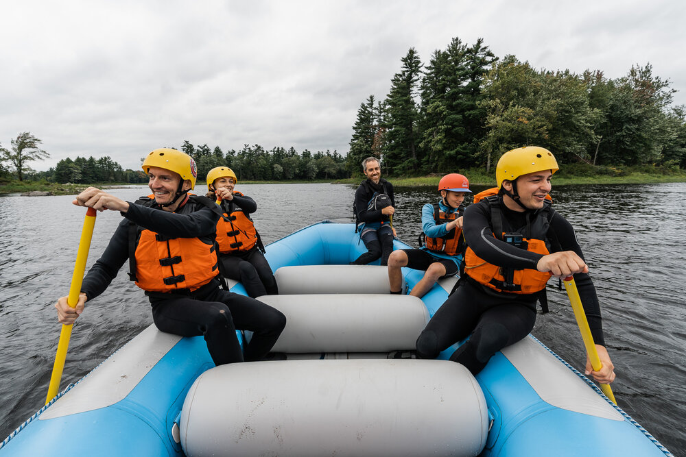 72 heures en Outaouais rafting gang dans le raft.jpg