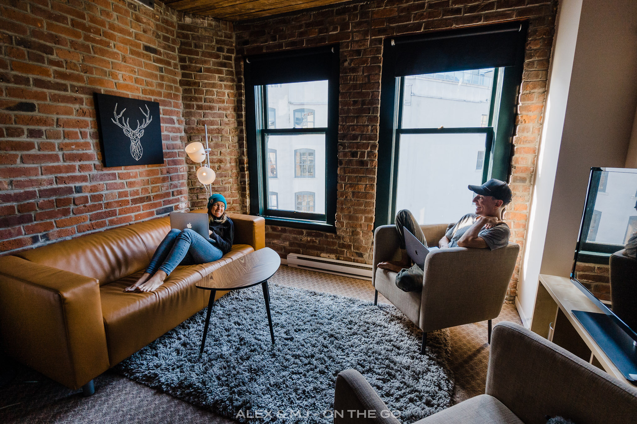 Alex-MJ-On-the-GO-Vancouver_Gastown_airbnb.jpg