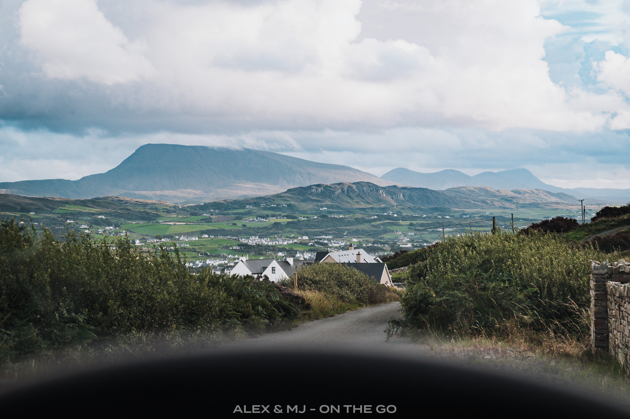 Alex-MJ-On-the-GO-Irlande_Horn_Head_Drive.jpg