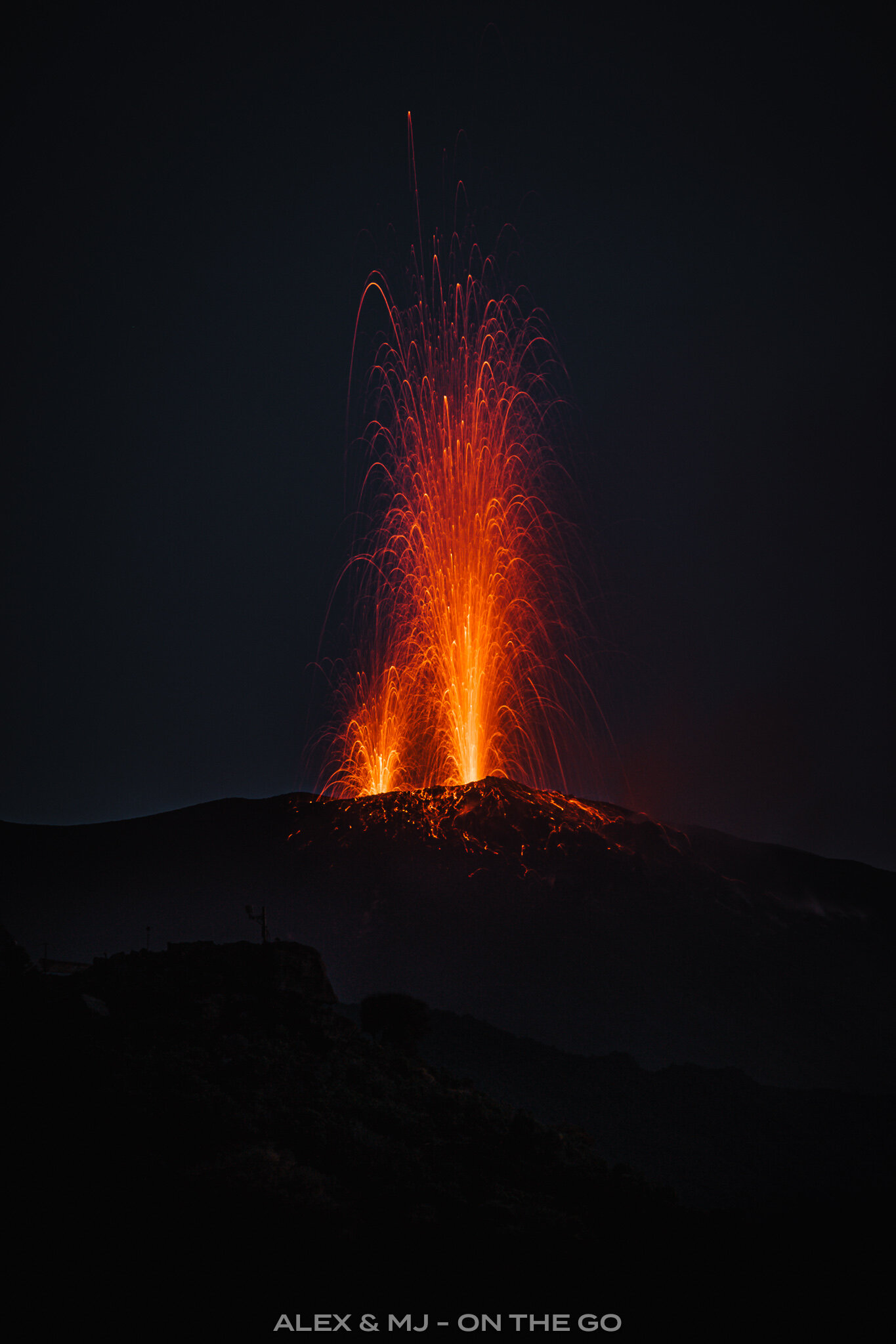 DSM0922810-27 Erruptions volcans_Alex-MJ-On-the-GO-Blogue_.jpg