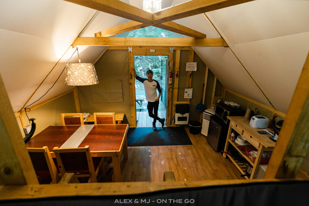 Alex-MJ-On-the-GO-Centre-du-Quebec_Parc_regional_riviere_gentilly_prets-a-camper-interieur.jpg