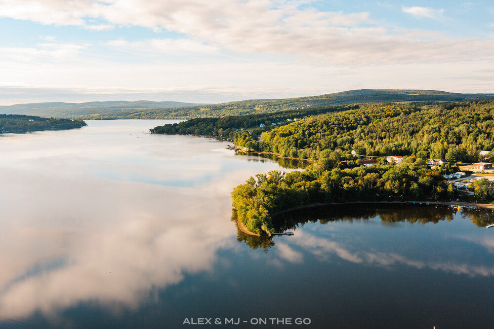 Alex-MJ-On-the-GO-Centre-du-Quebec_Lac_William_Drone.jpg