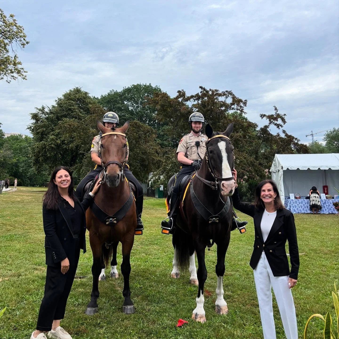 Horsin&rsquo; around at the 28th Annual Rose Garden Party @bostonparksdept 🌸🌺🌸🌺