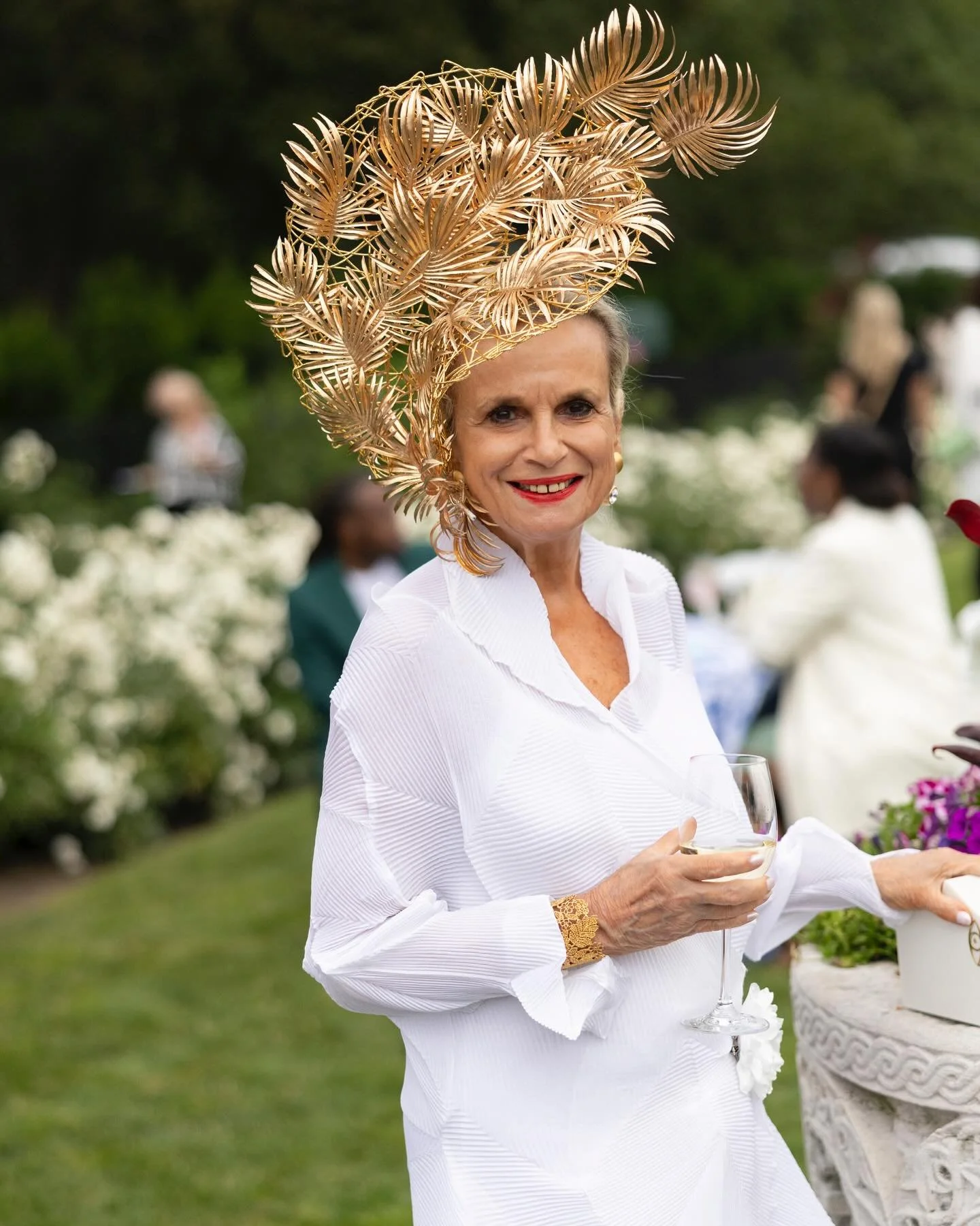Summer in full bloom. 🌹✨
One of our fave evenings! Beauty, creativity, and community spirit&hellip; all in support of @bostonparksdept&rsquo;s ParkARTS at the 28th Annual Rose Garden Party.

🥂 to @mayorwu and the incredible team who made it all hap