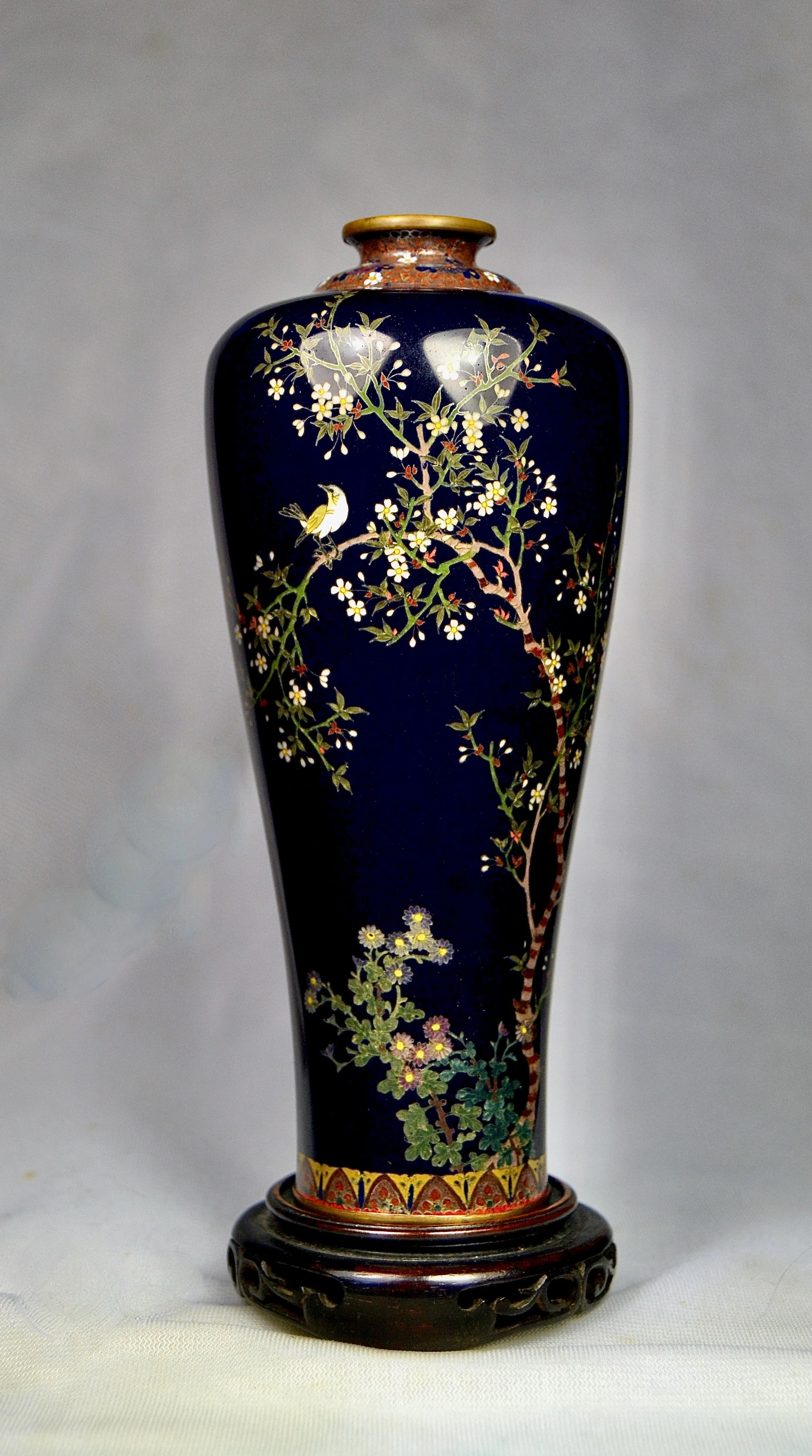 Very Fine Silver Wire Cherry Tree on Black Japanese Cloisonne Vase by Ota Tameshiro