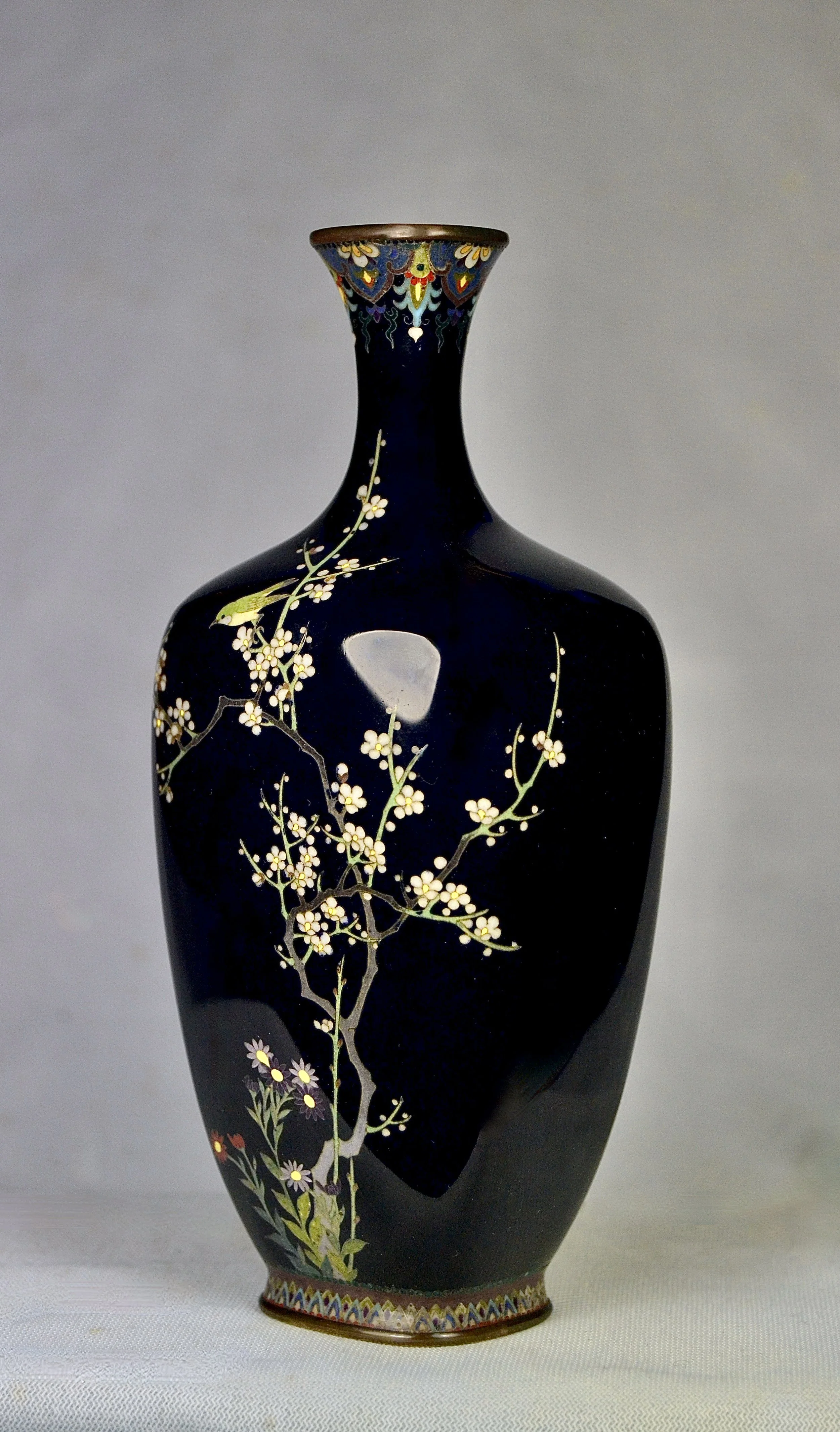 FIne SIlver Wire Antique Japanese Meiji Cloisonne Vase in Rectangular Form w/ a Bird in a Tree.