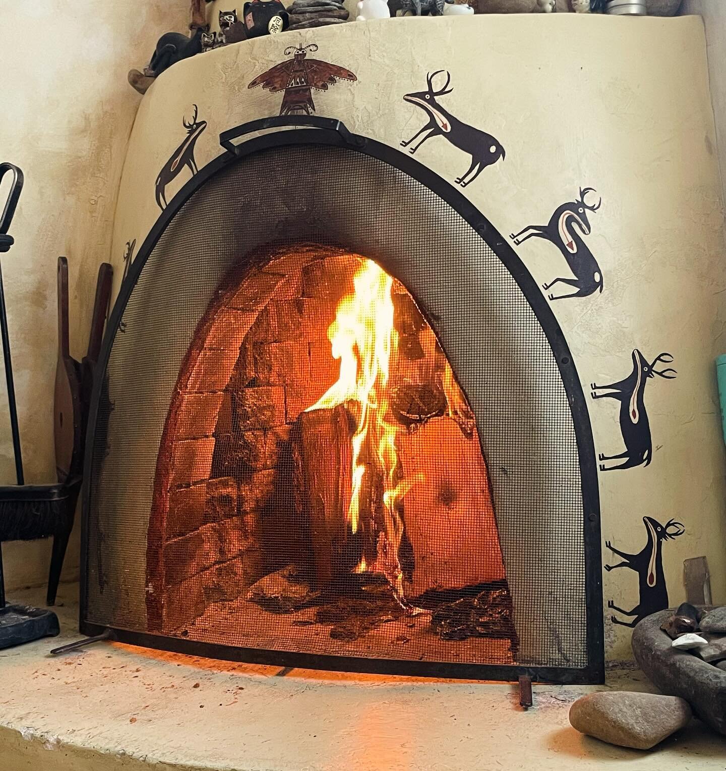 Time to warm up these old bones #taosinwinter #fireplace