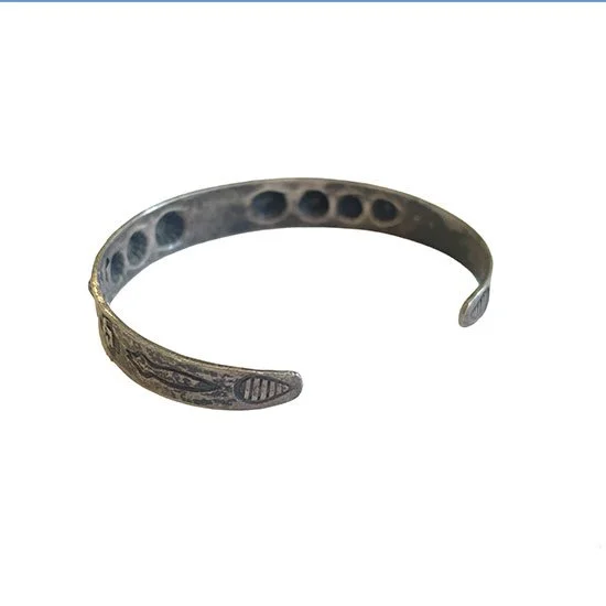 one.stone.bracelet.rear.jpg