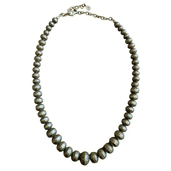 navajo.pearls.2.jpg