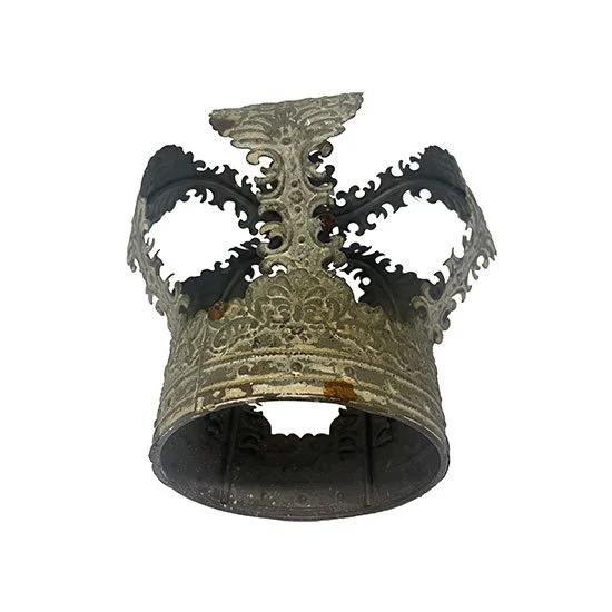 repousse.bottom.jpg