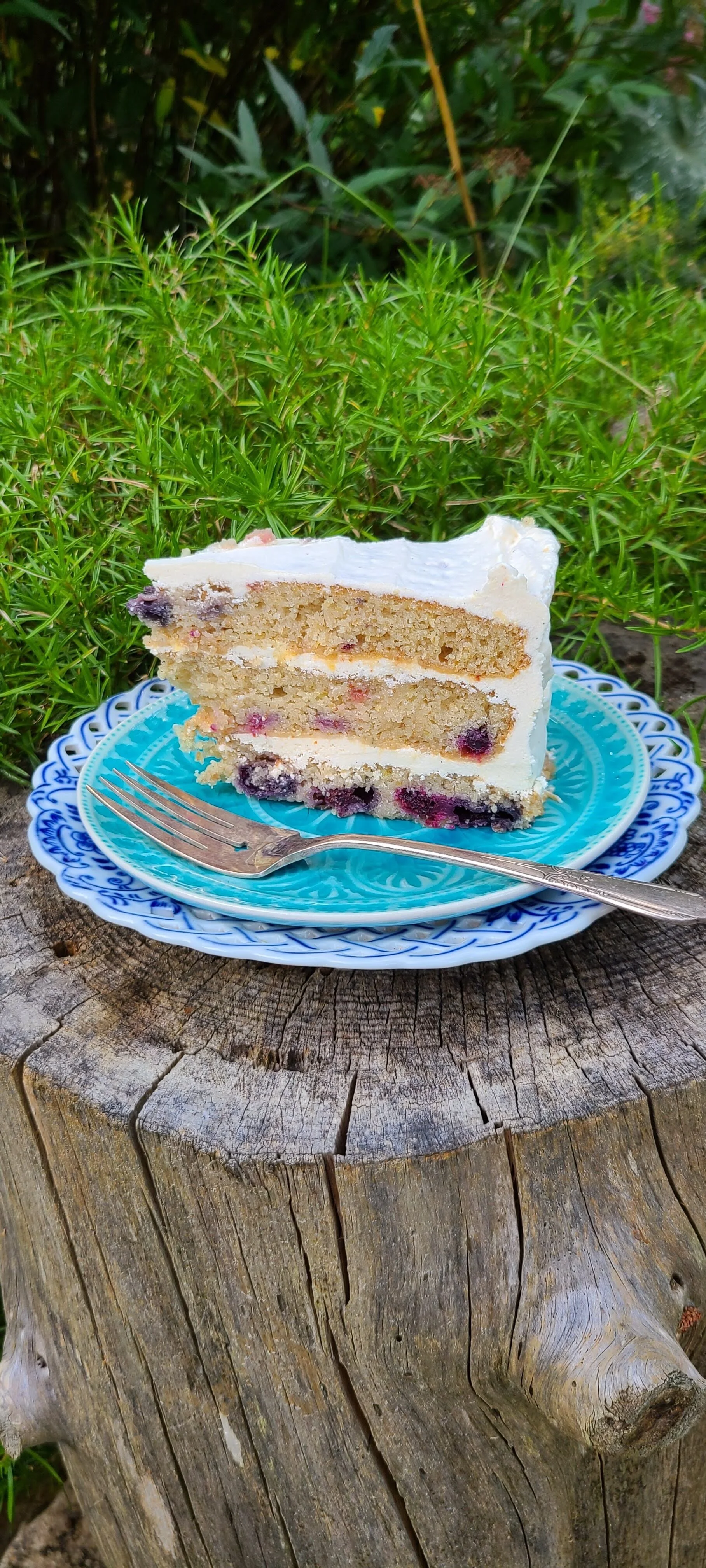 Shoebox Cake — Lively Bakery