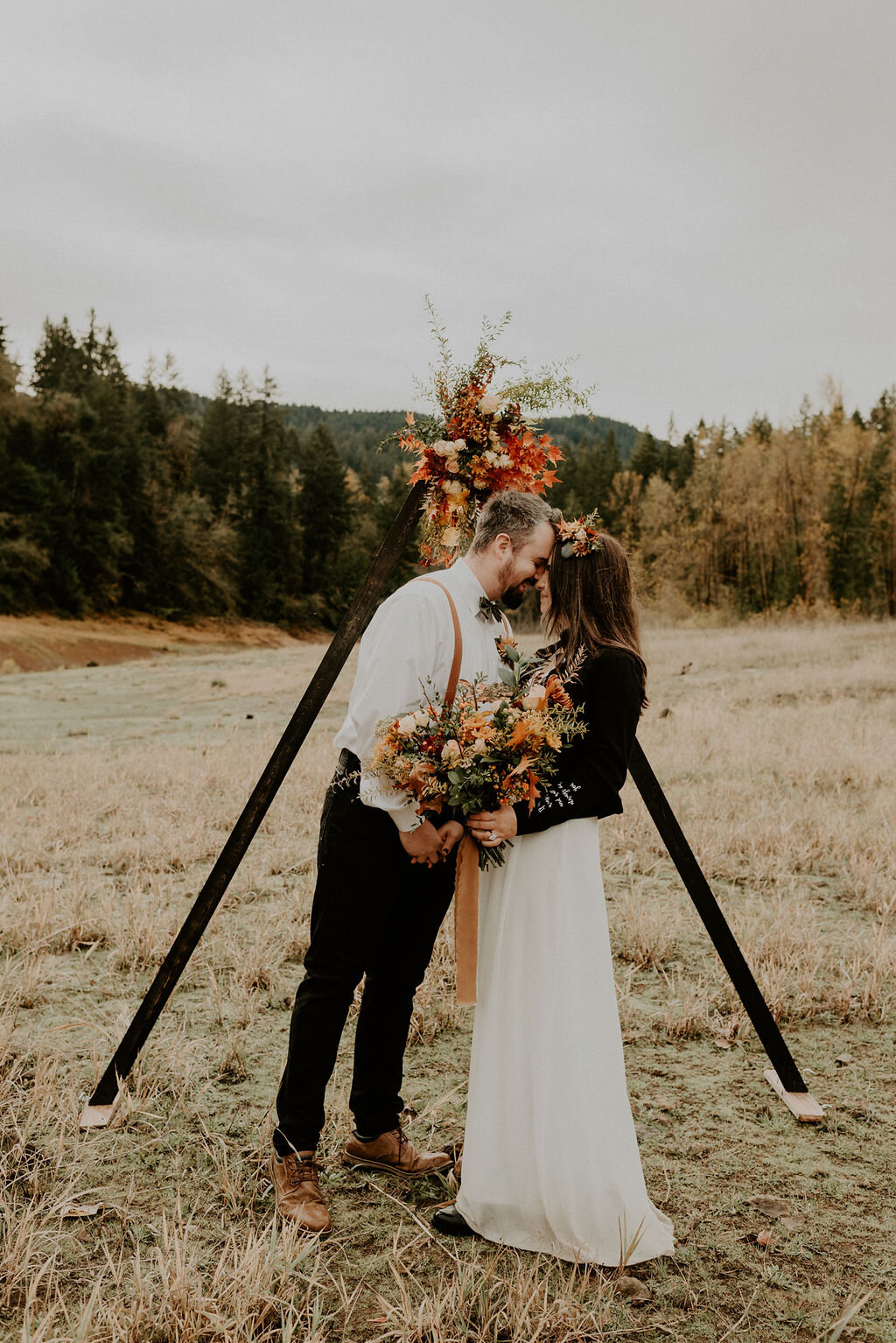 Oregon-Forest-Fall-Elopement-83.jpg