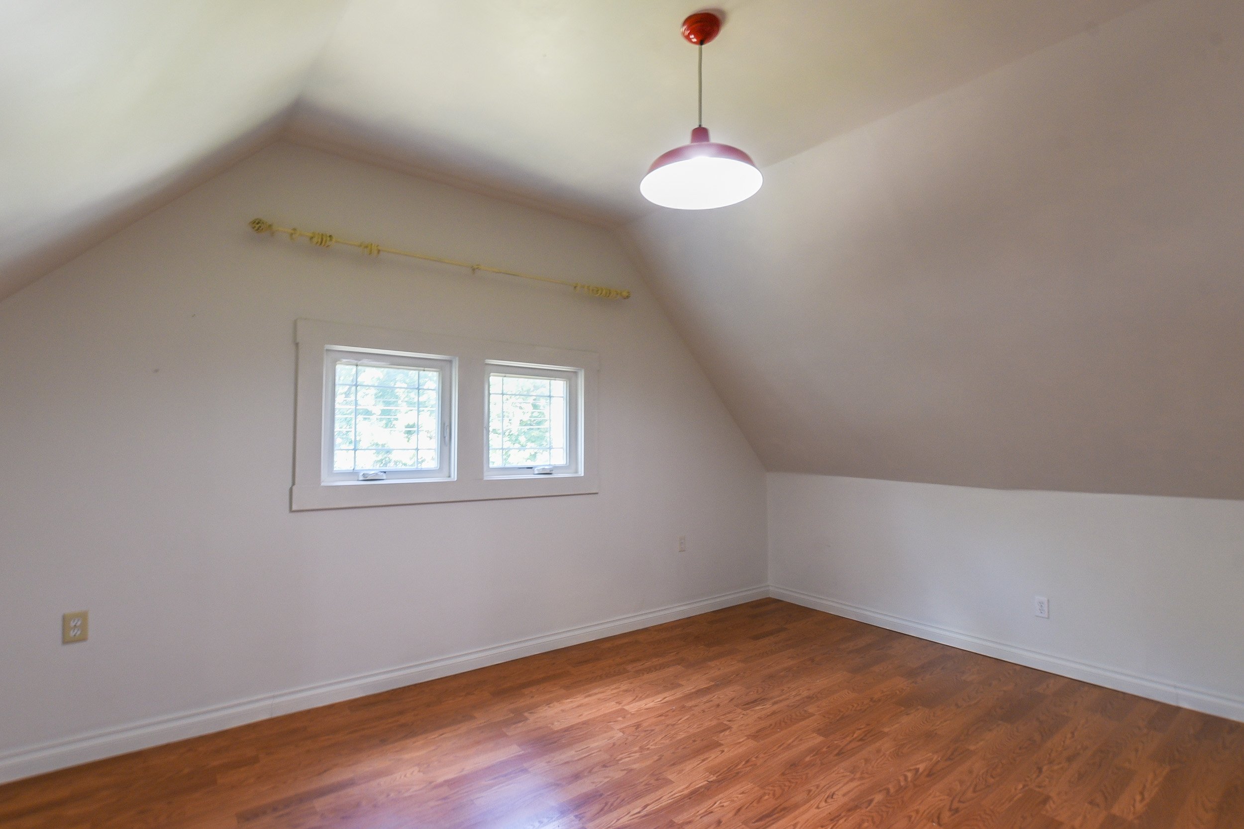 Upstairs10.jpg