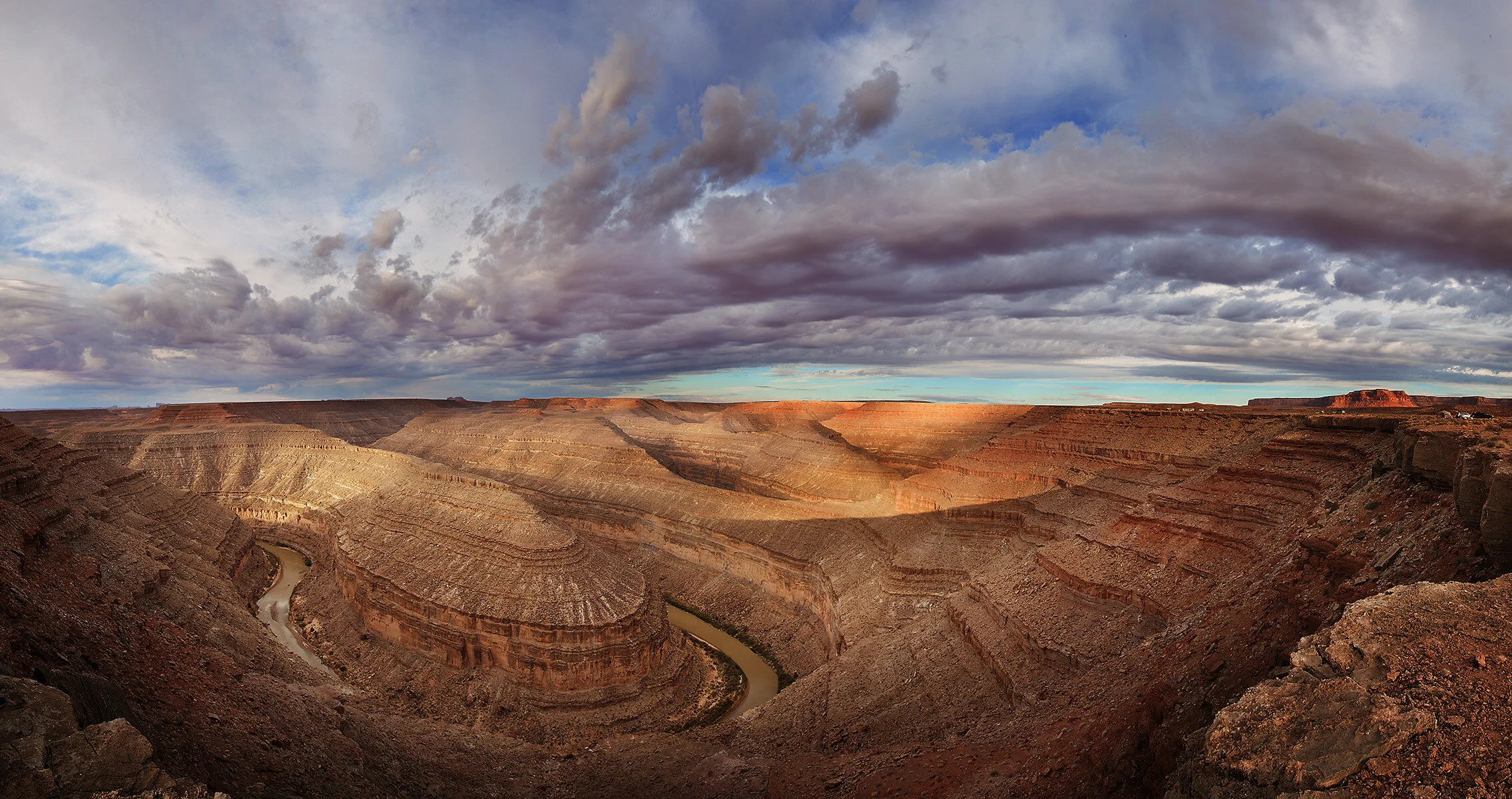 Gooseneck 2018 _Panorama.jpg