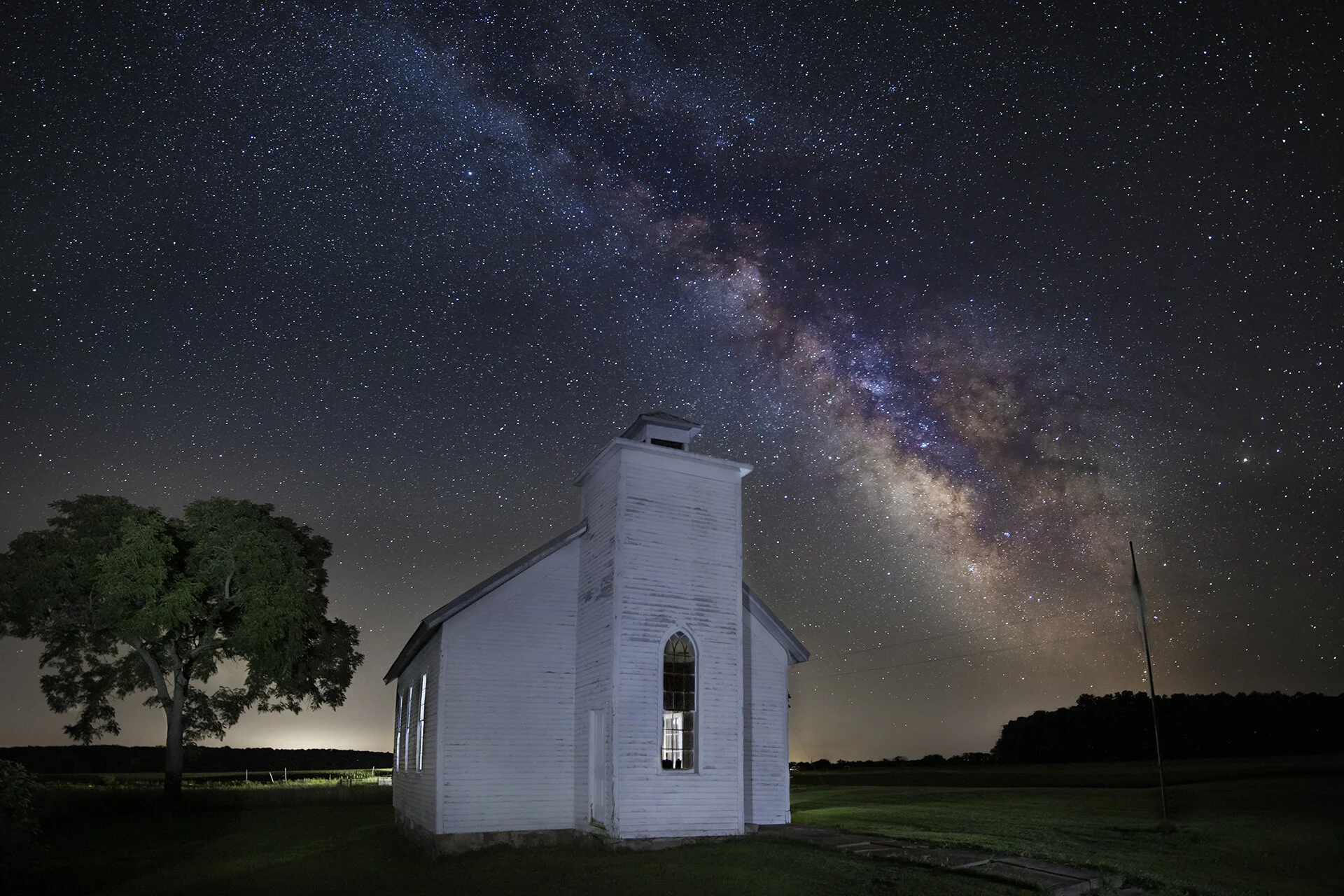 Athens Church Milky Way 140720.jpg