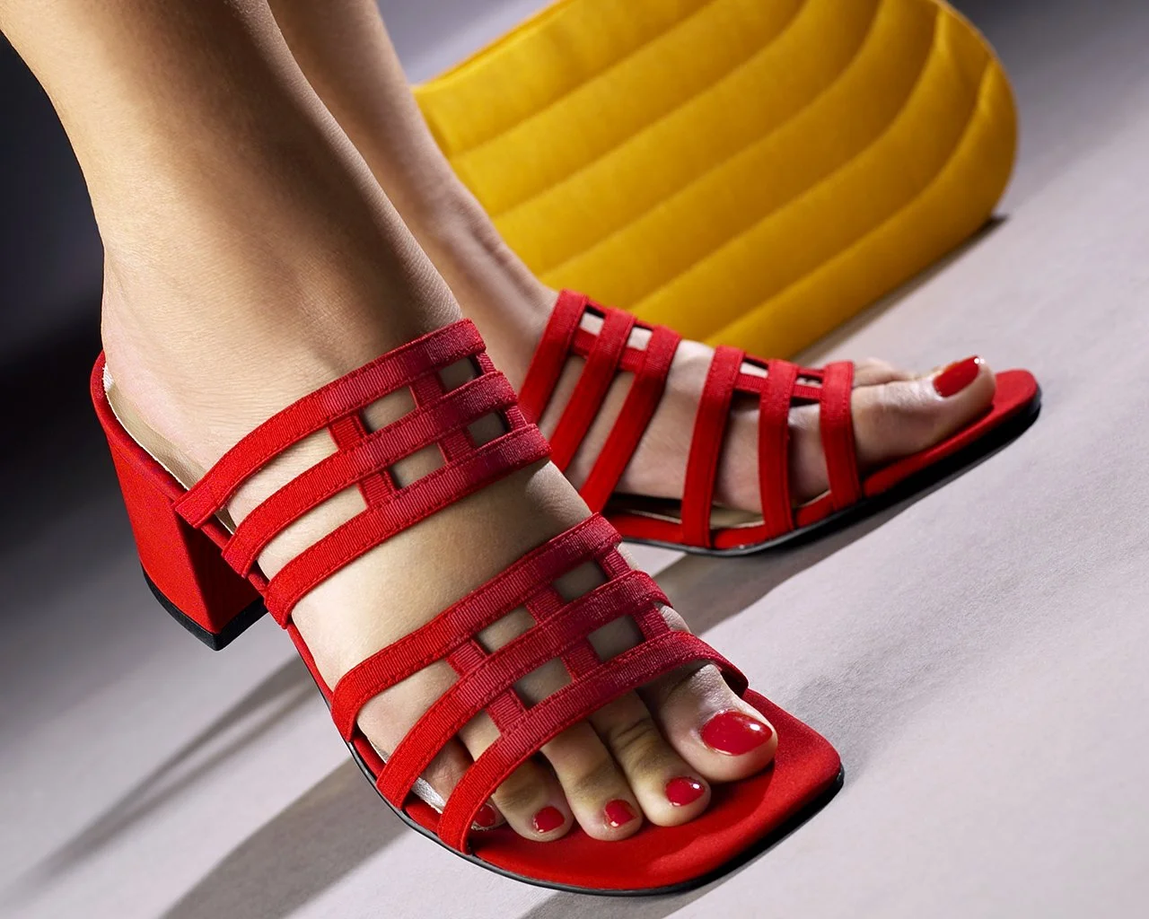 redshoes.jpg