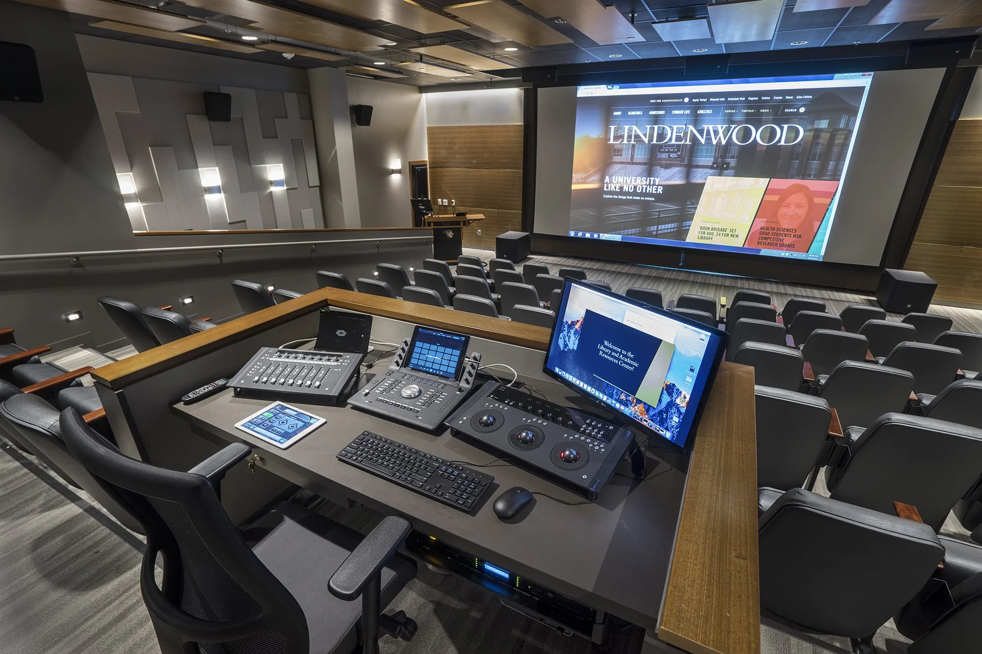 Lindenwood 707.jpg