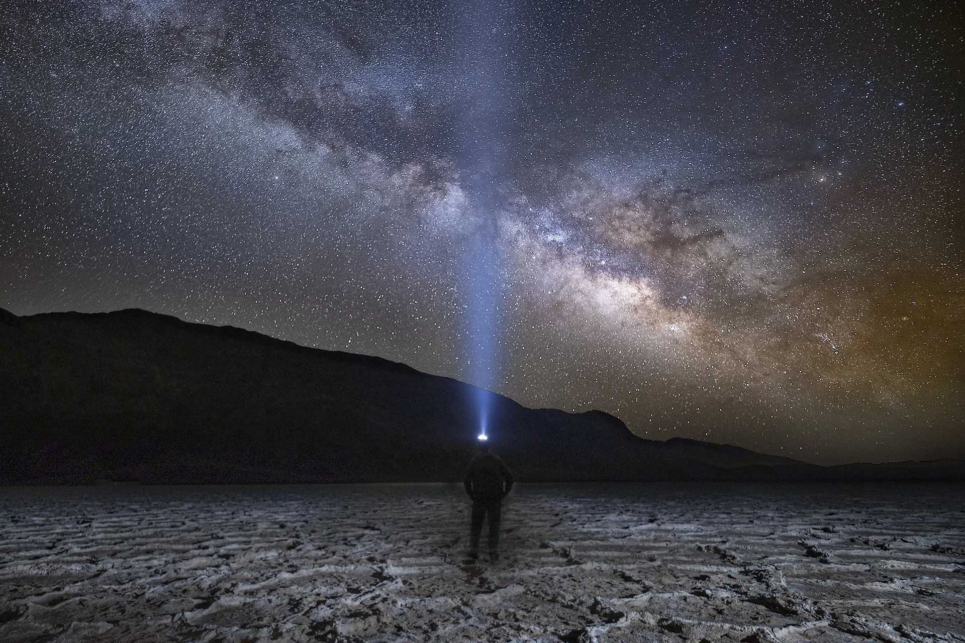 Badwater 041421 Milky Way looking.jpg
