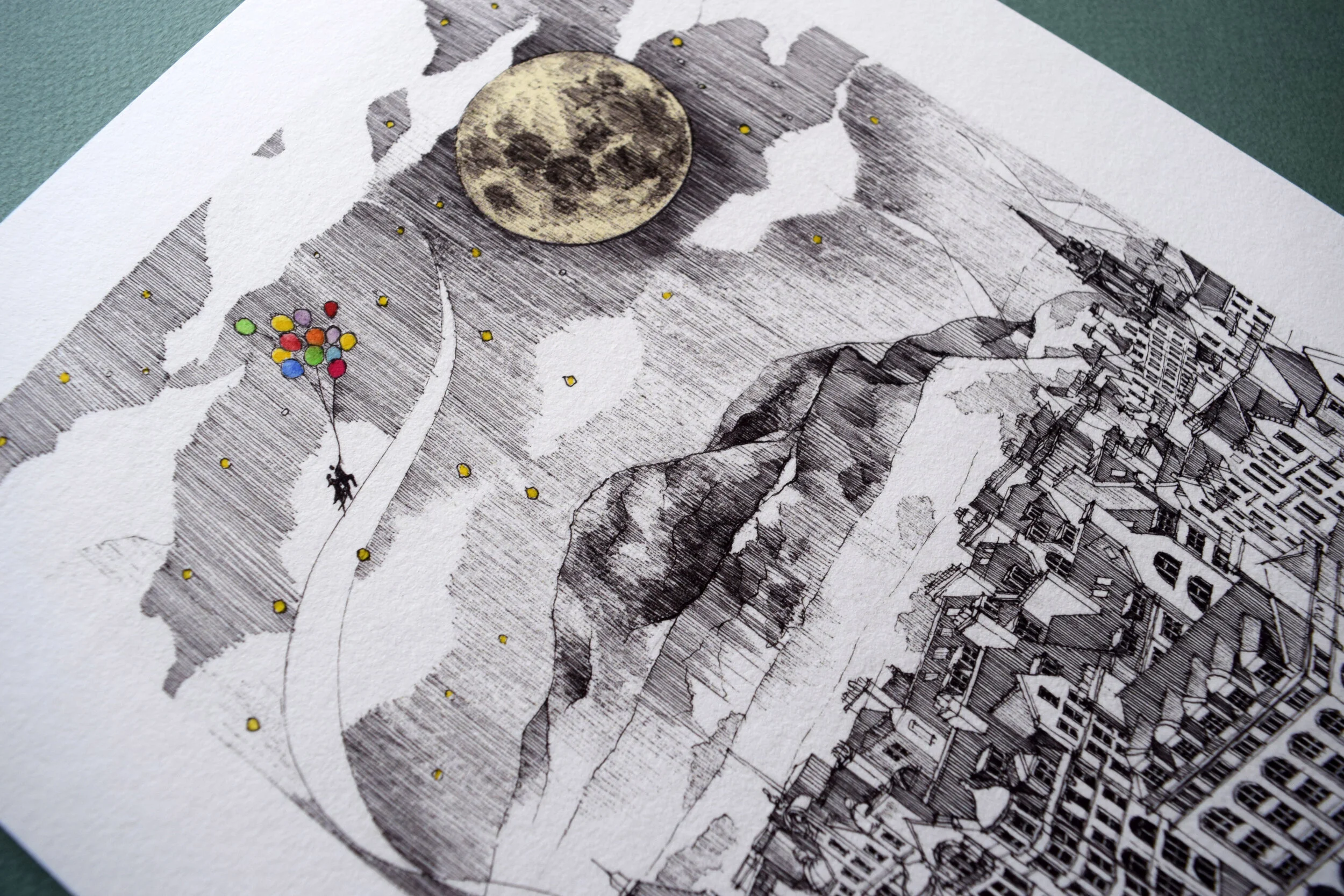 Fly me to the moon_Detail .jpg