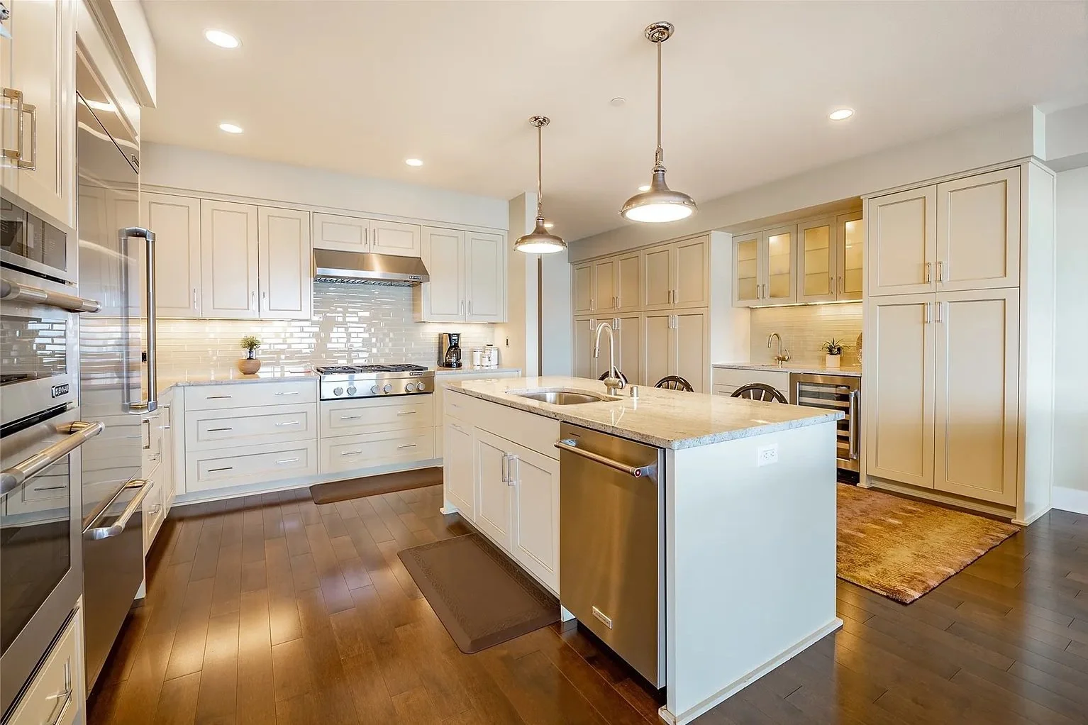 2-Marin-kitchen-light2.jpg