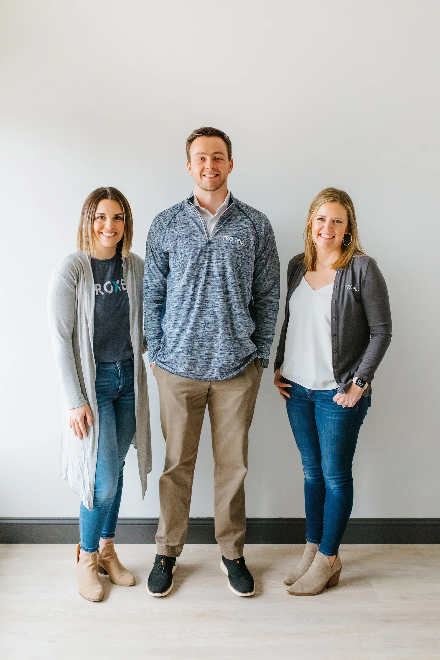 The Troxell Insurance team, Illinois Local members, standing together