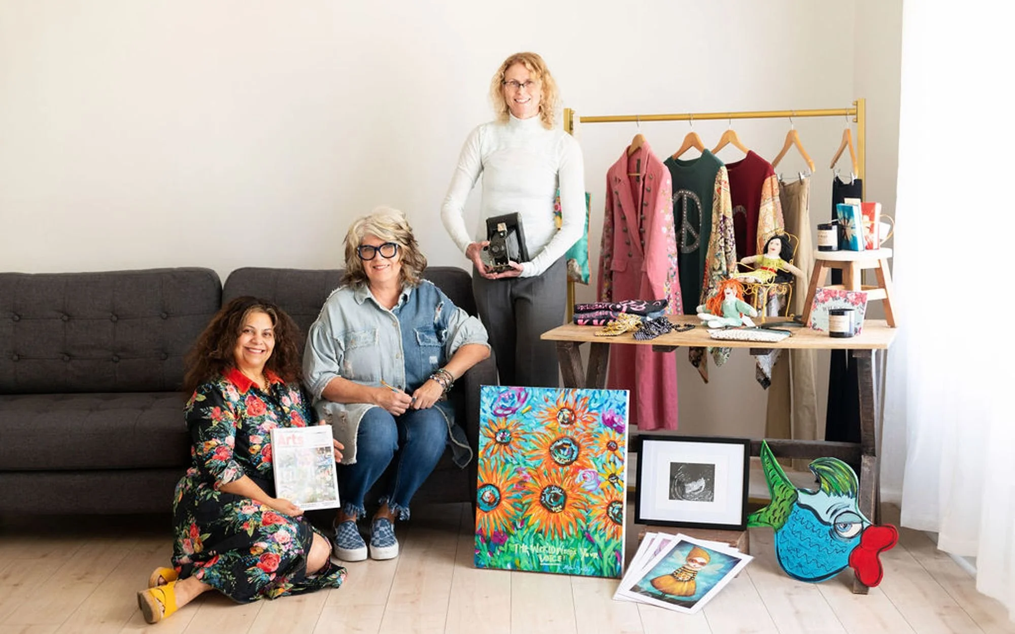 Illinois Local member artists and makers with their handmade products, independent Illinois small businesses