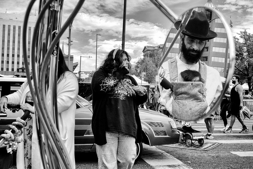 Went to shoot the Cinco de mayo festivities, got way to sucked into the amazing cars.

Denver, CO // 05.2026 // Cinco de Mayo

#leica #leicacamerausa #monochrome #cincodemayo #lfi