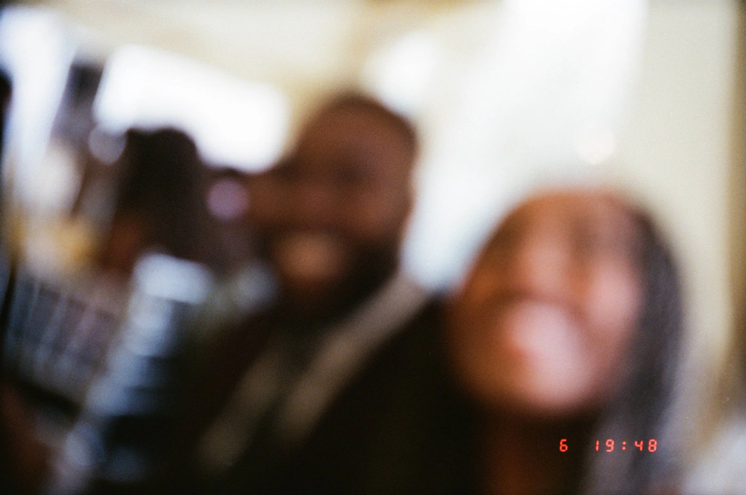 aug '22 - "check the autofocus"