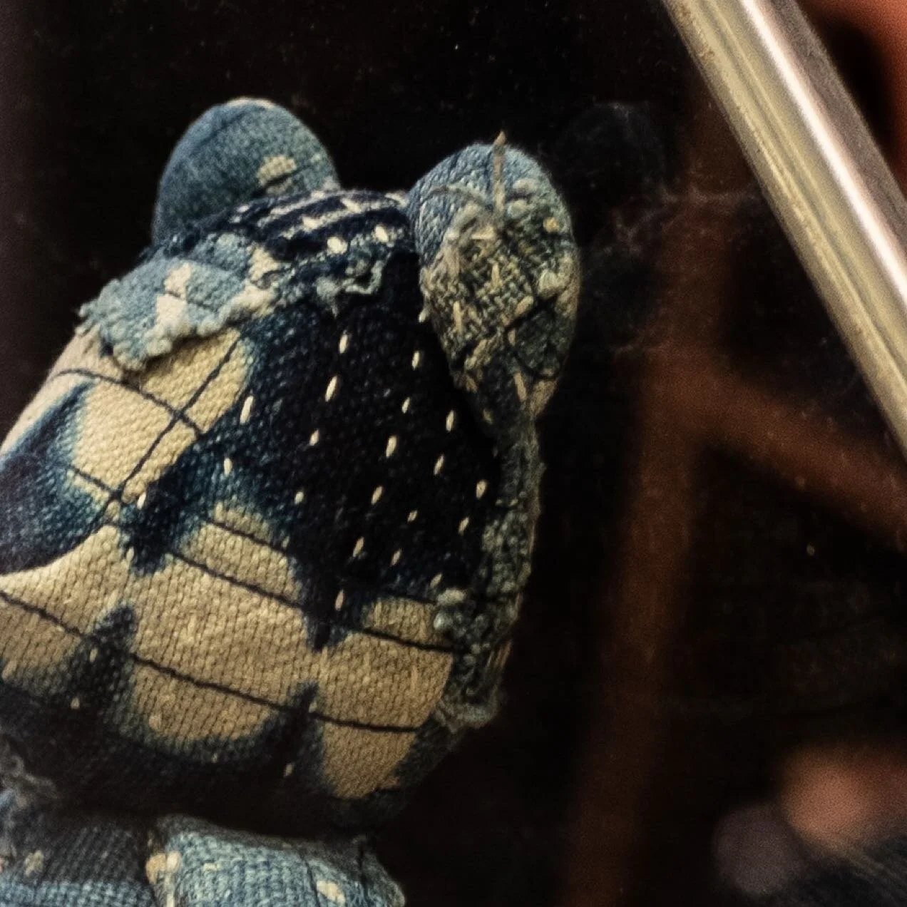 Boro Boro Bear.

Japanese Boro is such a prime example of Wabi-sabi. Finding beauty in the imperfections of life- embracing growth and decay. 

Come cool off at Blue in Green. Find your summer blues @blueingreensoho artisan shop on the mezzanine and 