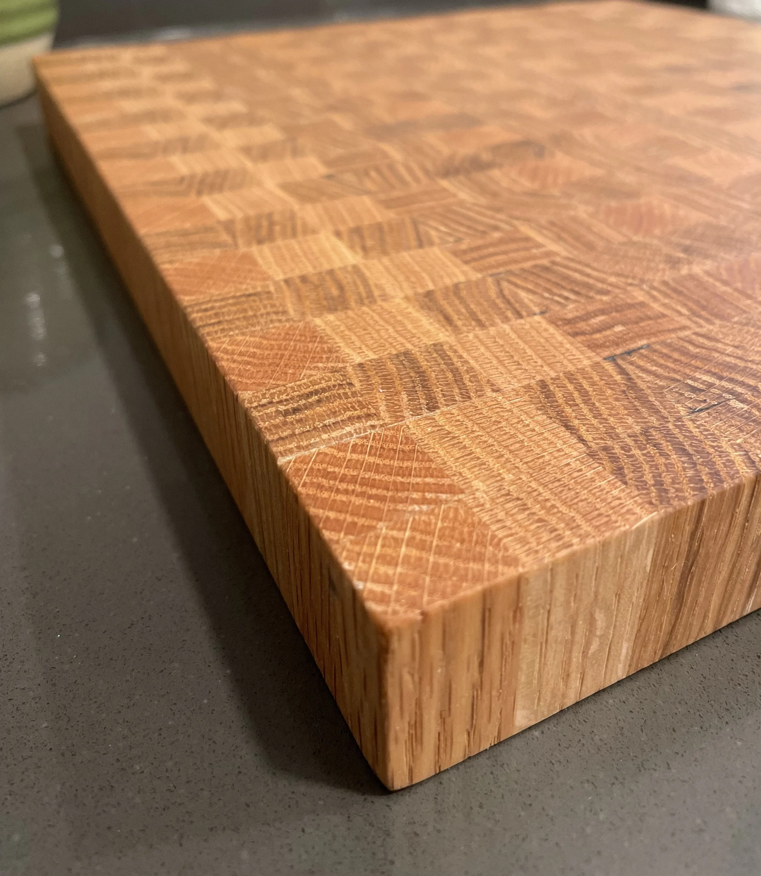 oakcuttingboard.jpg
